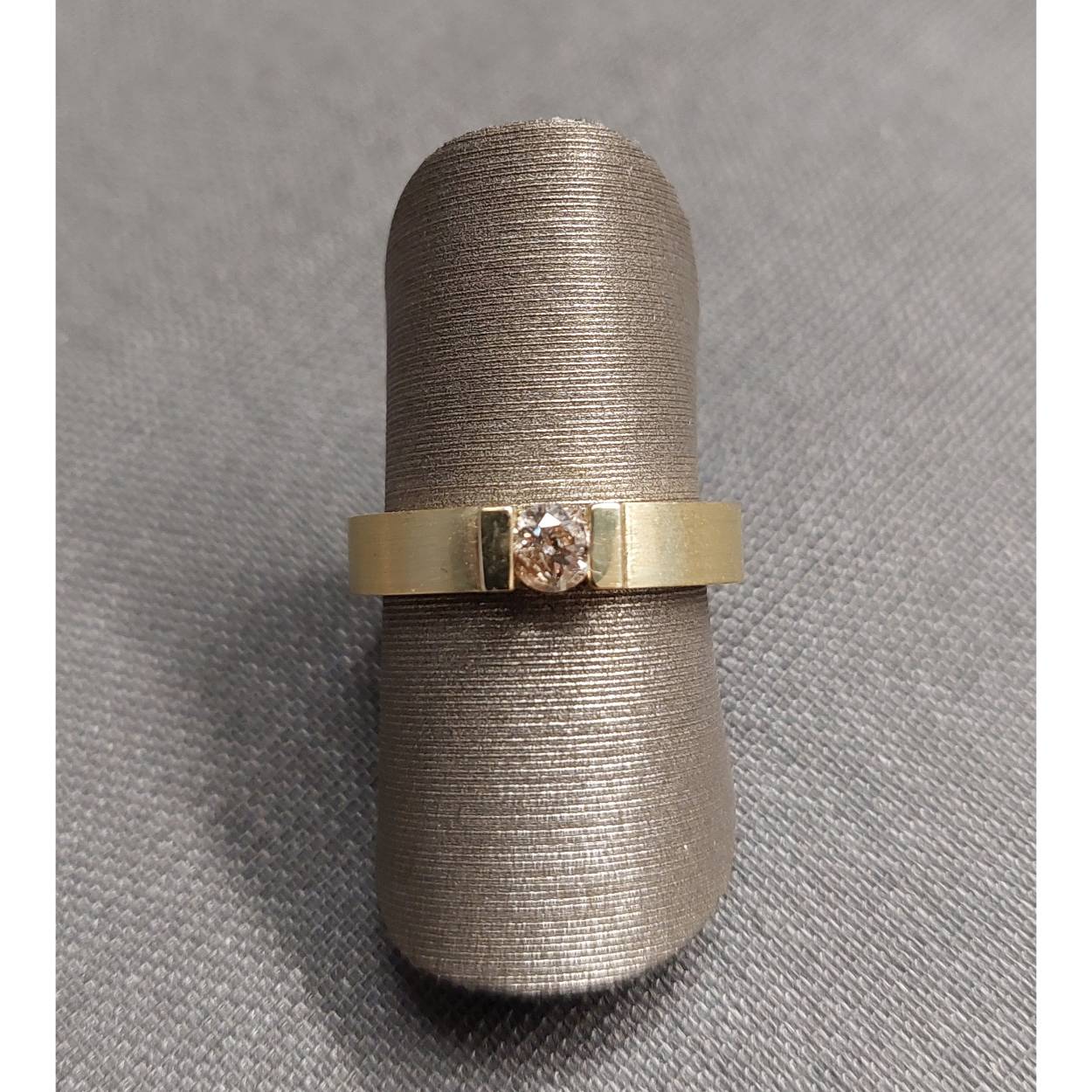 14kt ring met bril. 0,20ct
