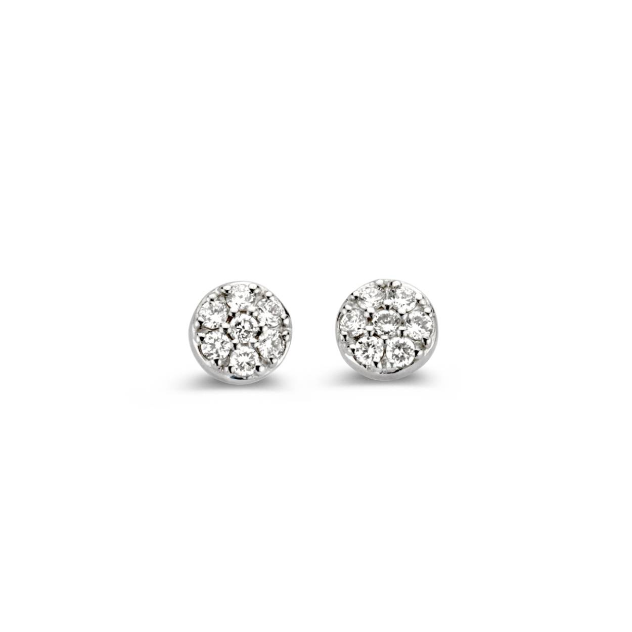 Oorringen goud 18kt One More.
Diamant: 0.110ct
VS-G