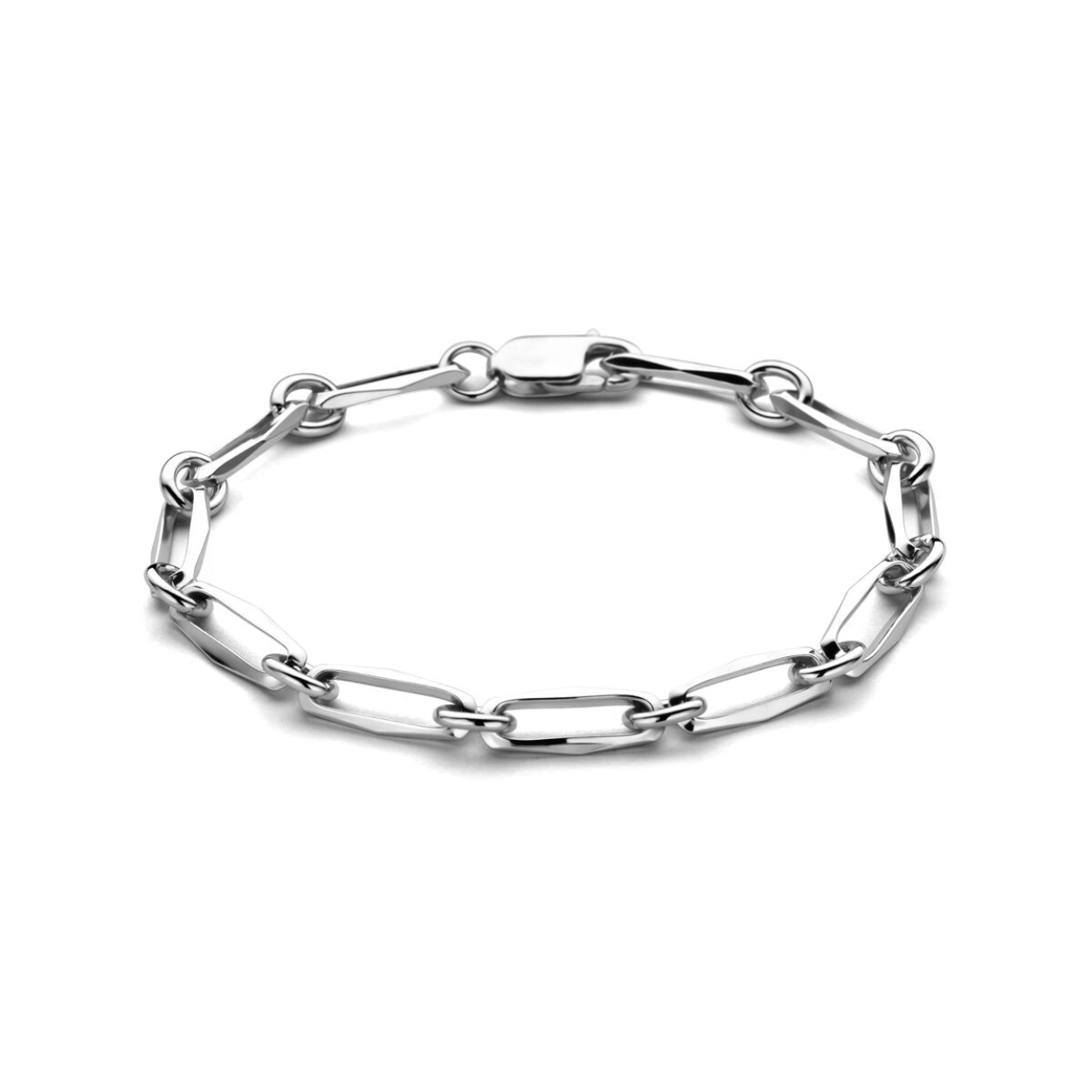 Gerhodineerd 925 zilveren armband met een closed forever schakel van 5.5mm. De armband is uitgevoerd met karabijnsluiting. Deze closed for ever is ook verkrijgbaar op een lengte van 21cm.