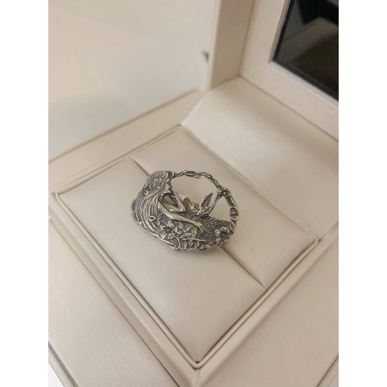 VINTAGE broche met prinses