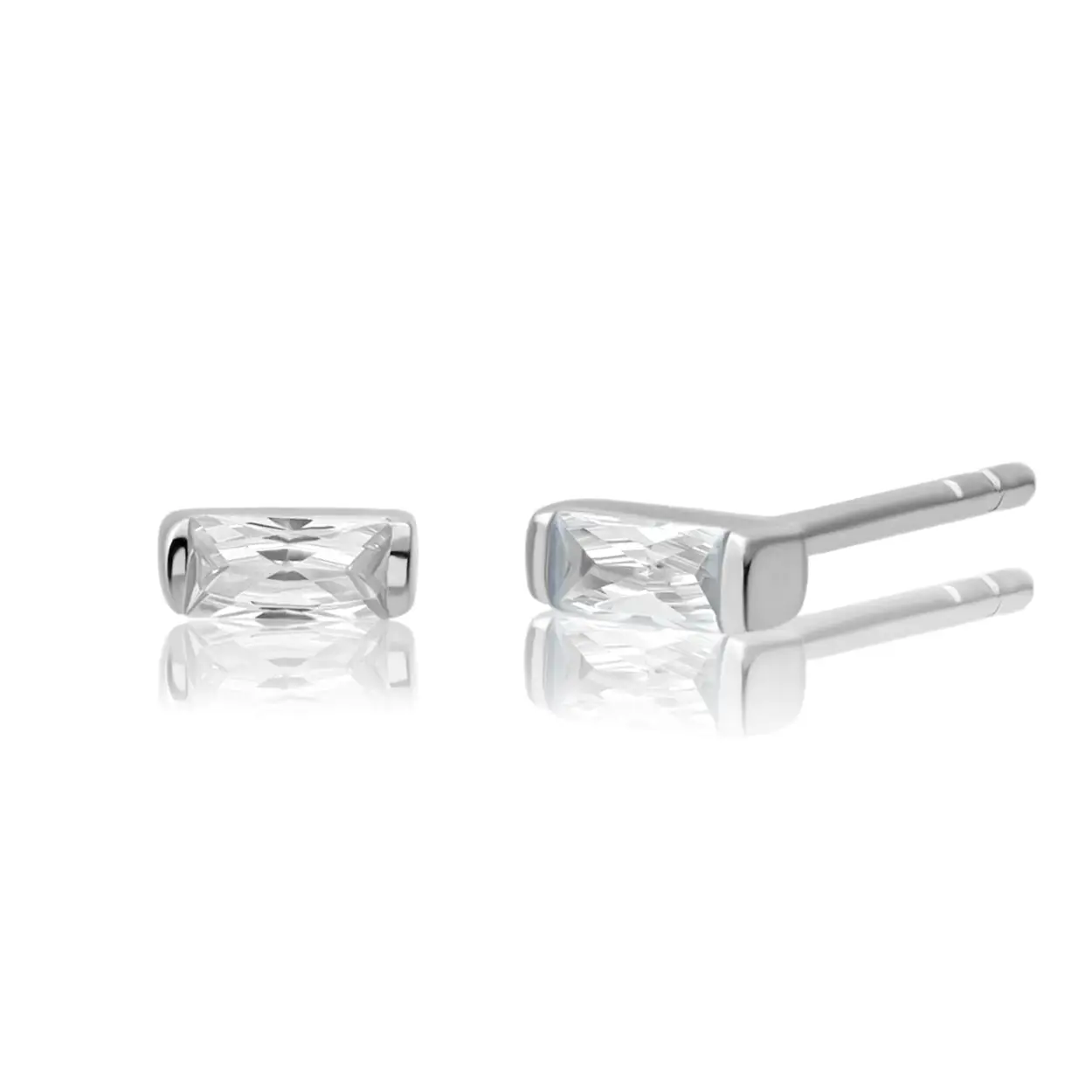 Sparkling Jewels zilveren oorstekers Baquette Studs CZ. EAS08-CZ01 