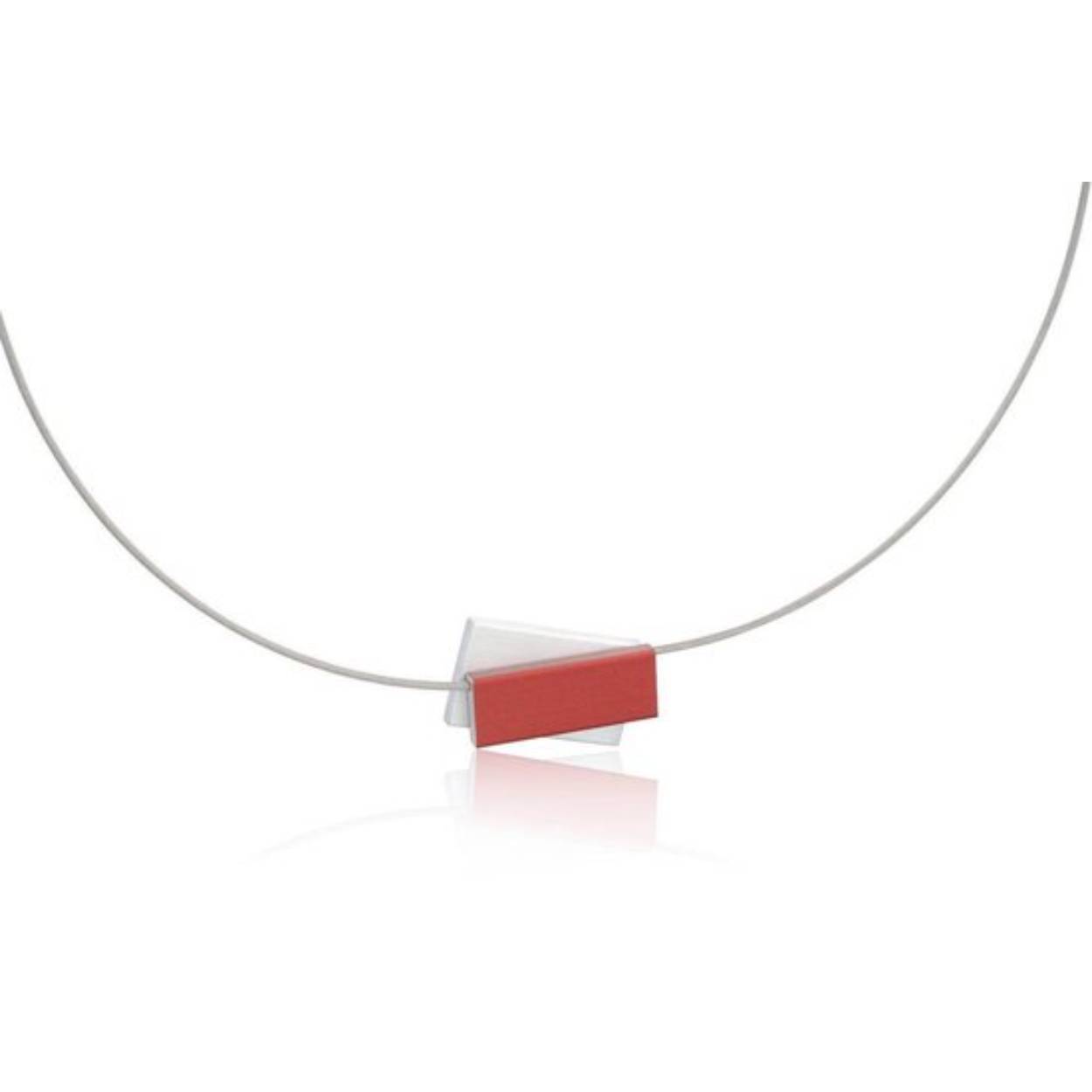Dit is een collier van het merk CLIC by Suzanne gemaakt voor dames.