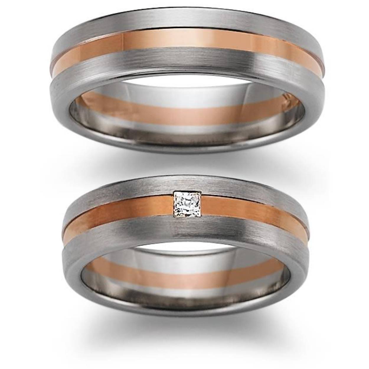 14 karaat bicolor trouwringen w/r/w  6mm  
damesring heeft een 0.07crt Princess
Prijs op aanvraag