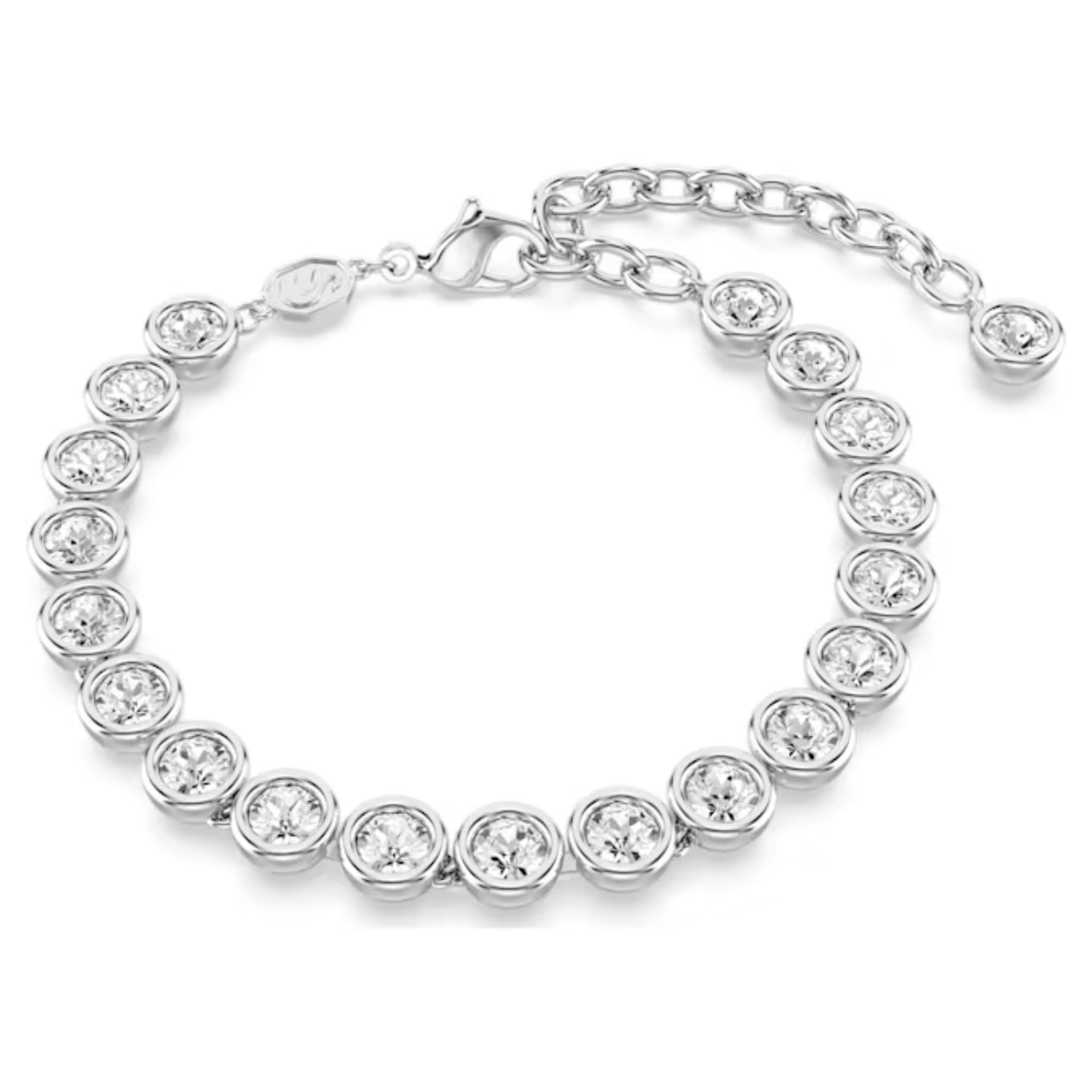 Deze Imber-tennisarmband is een perfecte keuze voor tijdloze elegantie. Het ontwerp met rhodium toplaag bestaat uit een complete streng vol kristallen in een dikke bezelzetting met een karabijnsluiting. De ideale manier om uw casual styling of avondoutfit een extra accent te geven.
Artikelnr.: 5682666
Collectie:  Imber
Lengte (minimum - maximum): 15.5 - 20 cm
Breedte: 0.7 cm