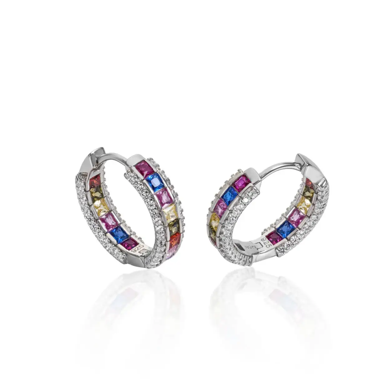 Hoop earrings with multicolored stones and zirconia for women. Colors and shapes that will surprise you perfect to combine with your favorite outfits. Hoop style earrings with emerald cut stones in shades of fuchsia, azurite, pink, yellow, red, lavender, orange and kaki with white zirconia stones around. Ideal for pairing with the matching bracelet and ring, you'll love them!