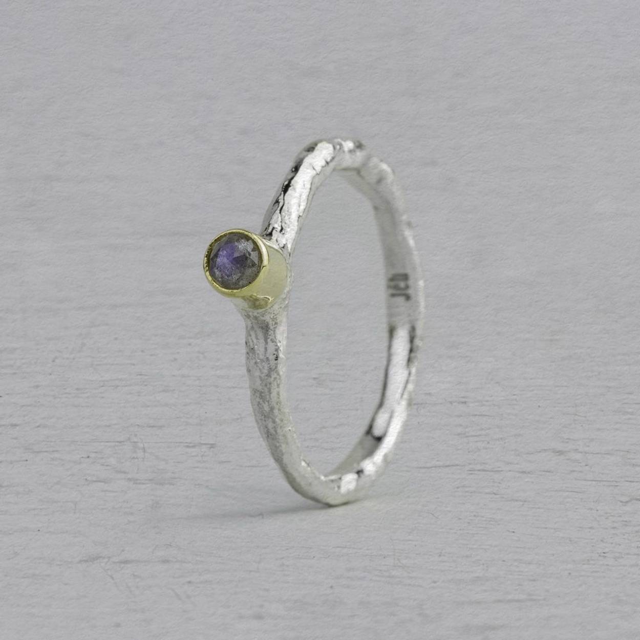 Jeh ring zilver/9krt labradoriet