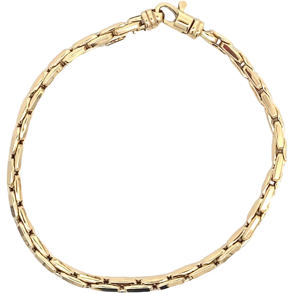 
Betreed de wereld van tijdloze schoonheid met de JH Brummer Armband Langgerekt Anker 14K. Deze armband omarmt een verfijnd langgerekt ankerontwerp, waar elegantie en stijl samenkomen in perfecte harmonie. Gemaakt van het fijnste 14-karaats goud, is dit stuk niet alleen een accessoire, maar een uiting van verfijning en klasse. Laat jezelf stralen met de ingetogen luxe van deze prachtige armband van JH Brummer.