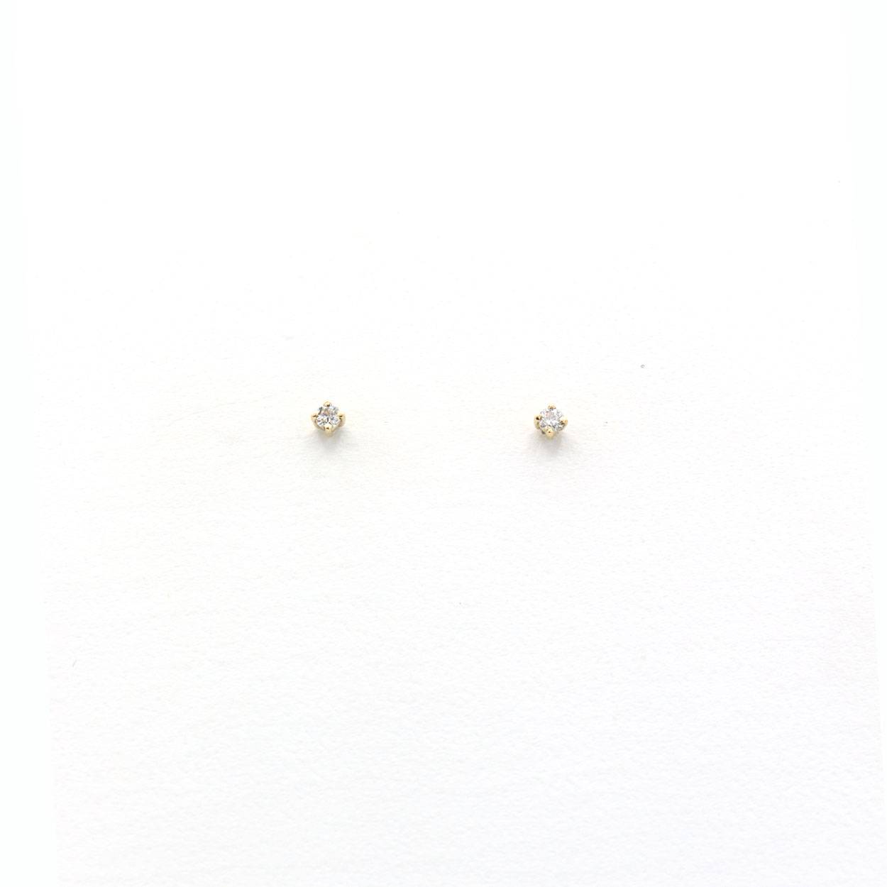 Elegante geelgouden chatonoorstekers met briljant 0.06ct