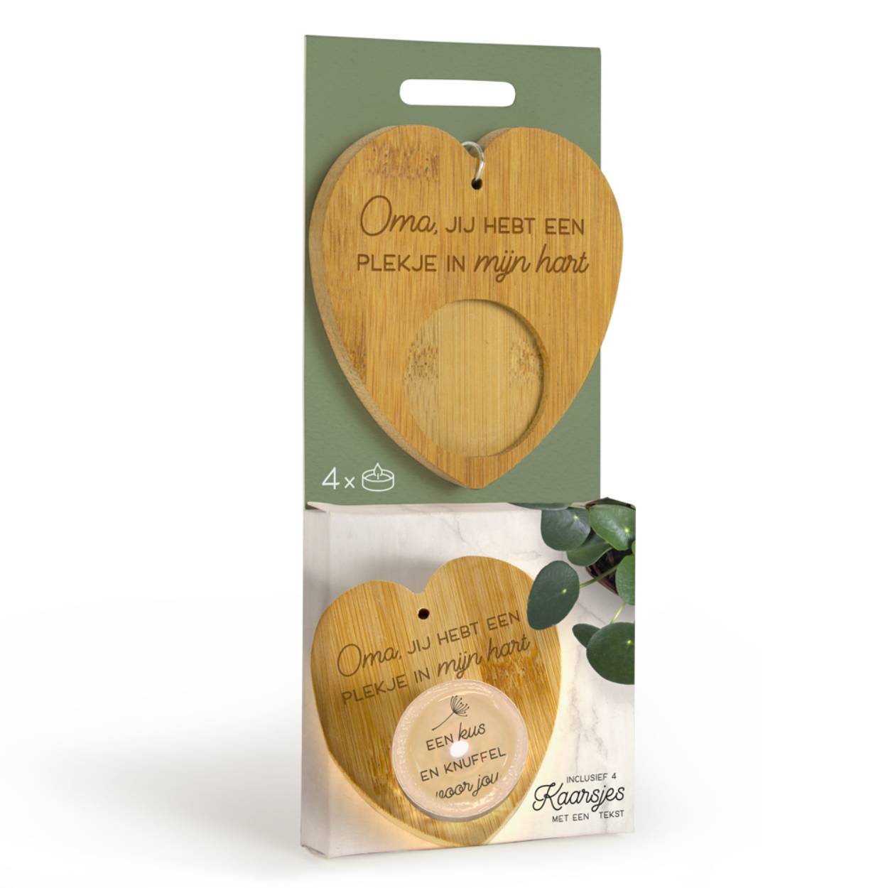 Deze Verrassingskaarsjes zijn een origineel cadeautje waar diegene die dit krijgen voor zullen smelten. Een setje verrassingskaarsjes inclusief een bamboe houder. Samen verpakt in een prachtig luxe cadeauverpakking.

De grote verrassing van deze kaarsjes zit in het kaarsje zelf. Zodra de wax begint te smelten, wordt het persoonlijke compliment, de liefdevolle boodschap, onthult. Samen met het compliment op de bamboe houder zijn de Verrassingskaarsjes een compleet, origineel en bovenal persoonlijk cadeau.