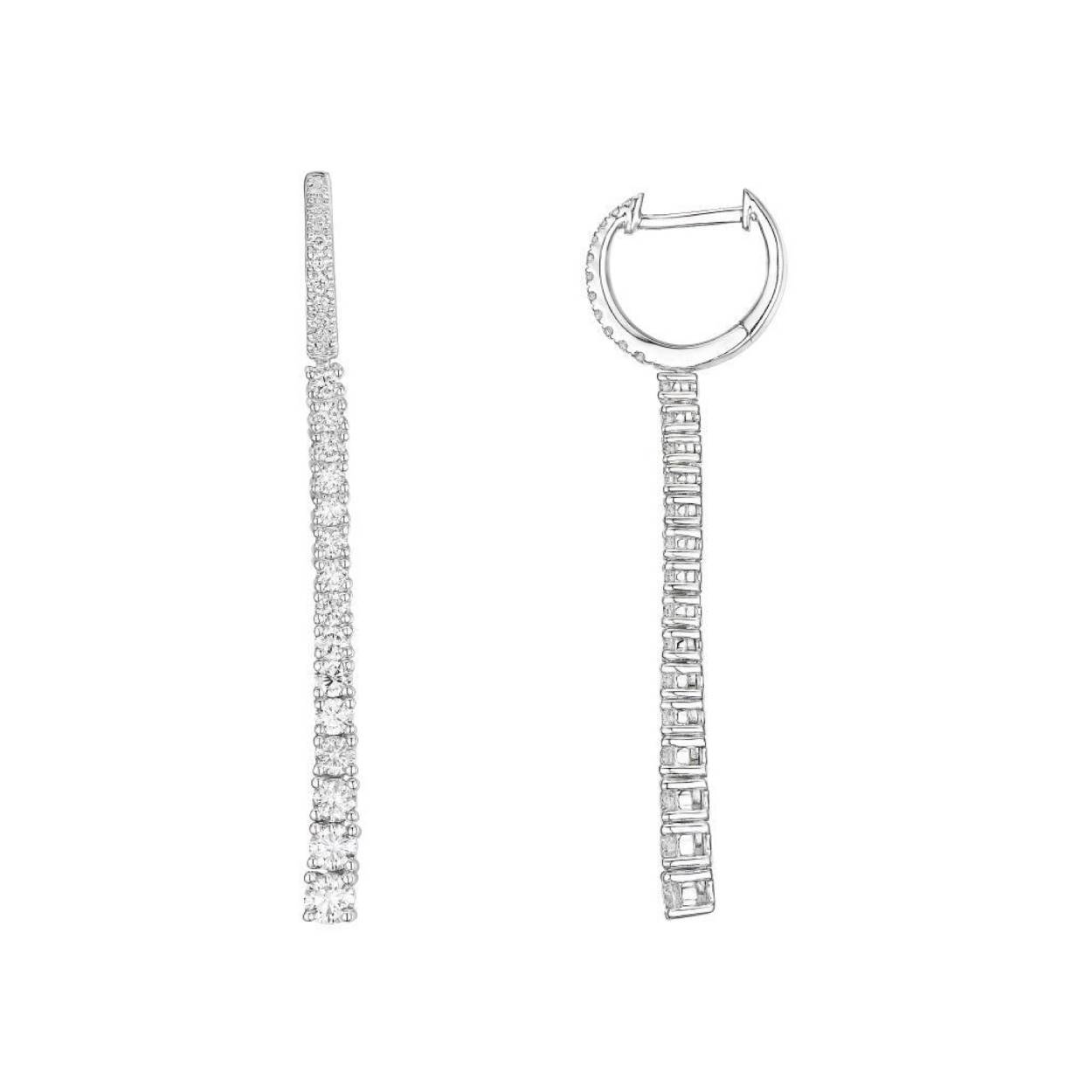Oorringen wit goud 18kt met diamanten.