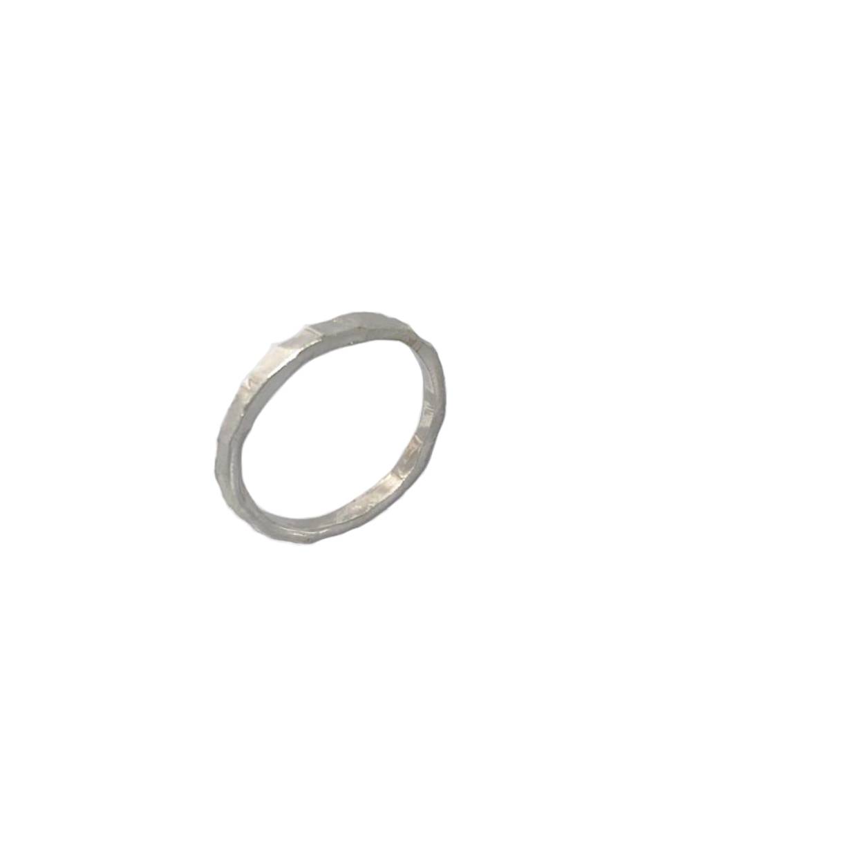 18 karaat wit gouden ring
trouwringen die je kunt combineren 

