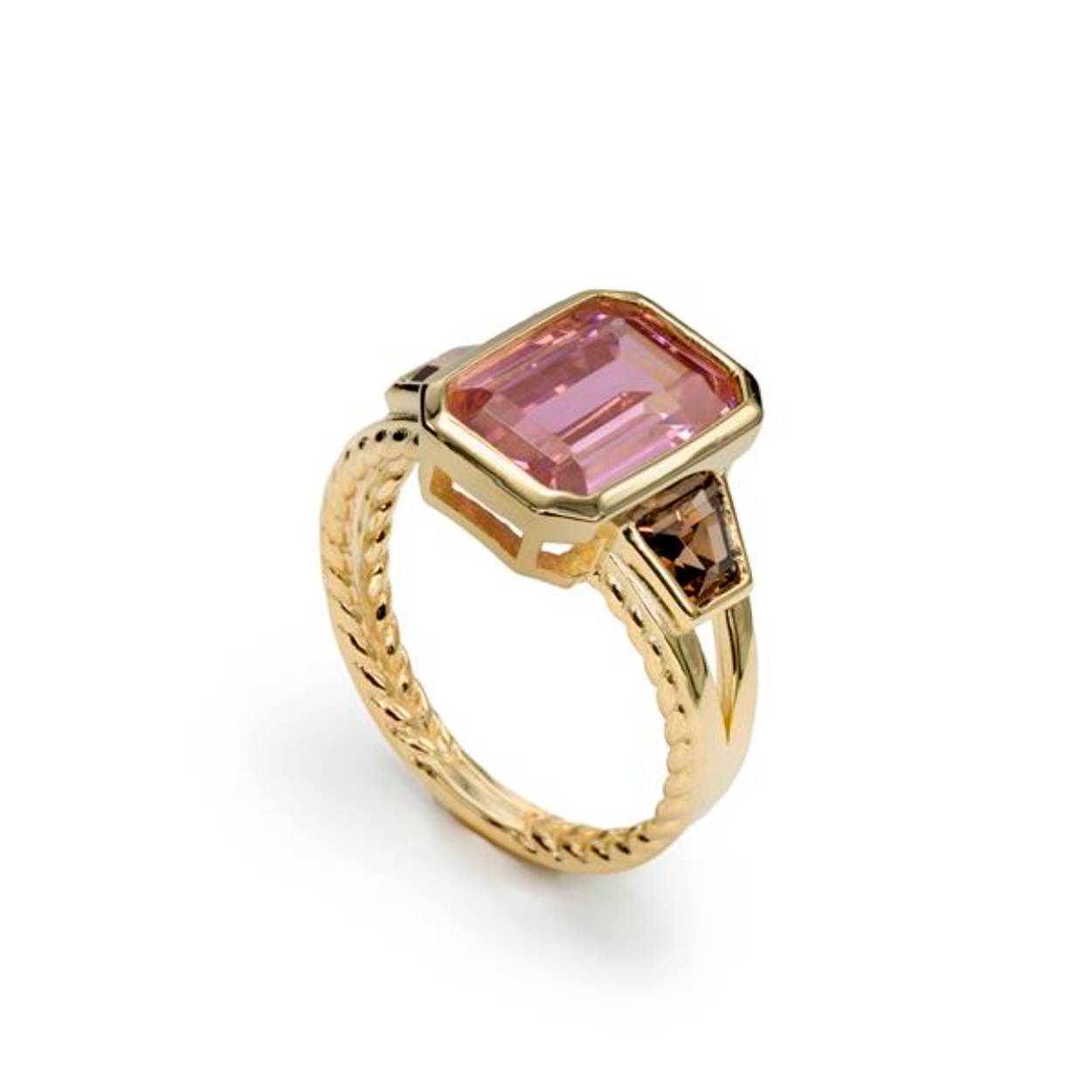 Ring met grote rose steen, zilver verguld