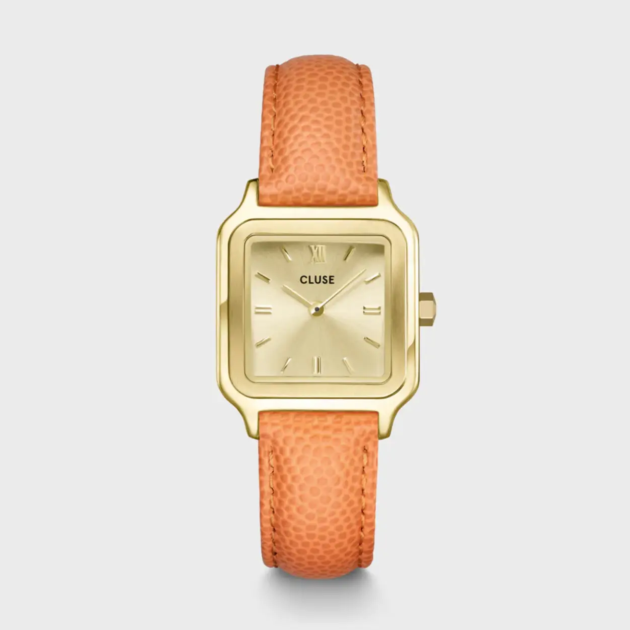 Voeg een gevoel van luxe en verfijning toe aan je look met het Gracieuse Petite dameshorloge. Met een vierkante goudkleurige horlogekast van 24 mm, een goudkleurige wijzerplaat en een abrikooskleurig leren horlogebandje van 14 mm met hagedisprint. Pas makkelijk de look van je horloge aan met elk horlogebandje van 14 mm.