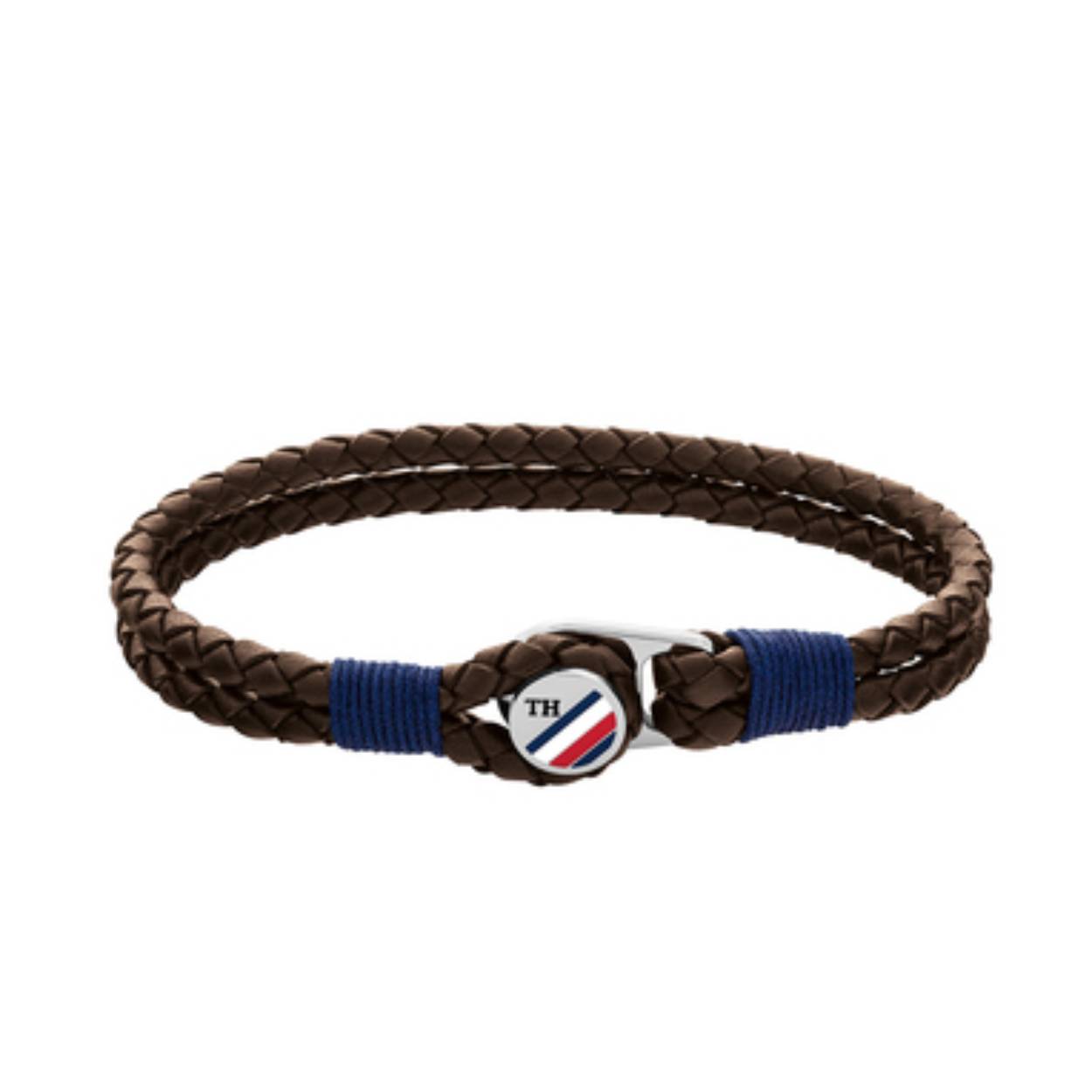 Deze donker bruin gevlochten armband voor heren is van Tommy Hilfiger. De armband is voorzien van het Tommy Hilfiger logo op de sluiting. De lengte van de armband is 19,5 cm.
HET MERK
Tommy Hilfiger is wereldwijd een van de grootste designer lifestyle merken en is internationaal bekend om haar classic American cool stijl. De sieraden zijn voor dames en heren met een eigen stijl, die niet bang zijn om dit aan de wereld te laten zien.
SPECIFICATIES
- Lengte: 19,5 cm
