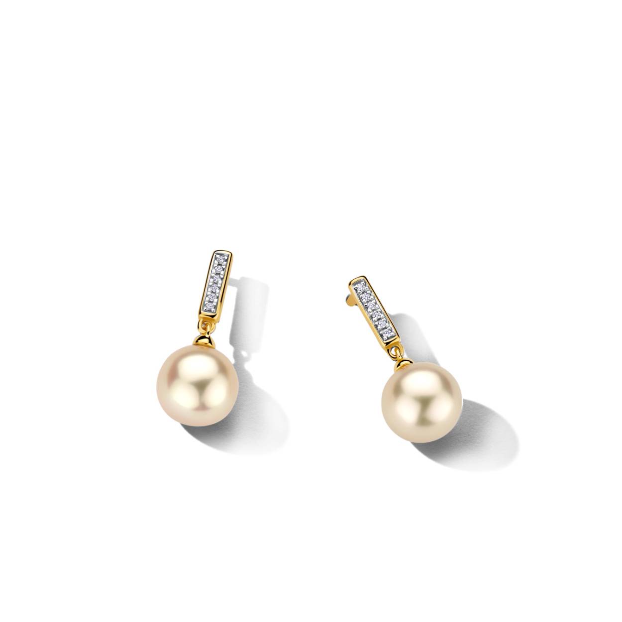 Oorringen goud 18kt met parels en diamanten