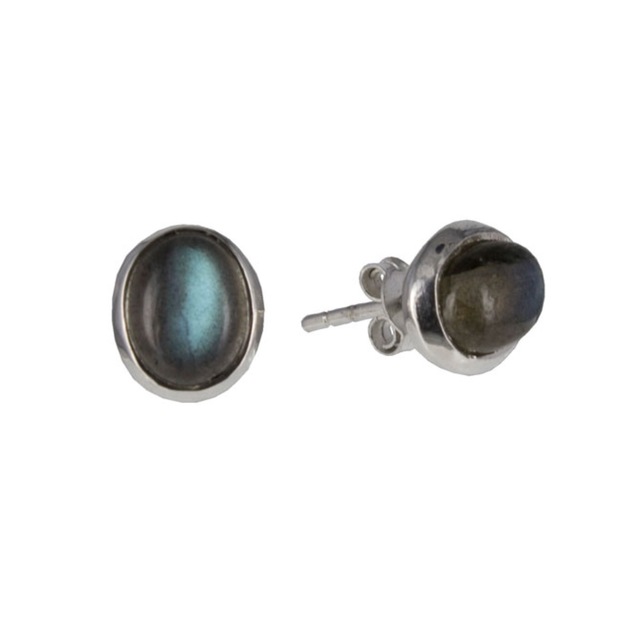 oorsteker zilver
ovale cabochon geslepen steen van 6x8mm in gladde zetkast
