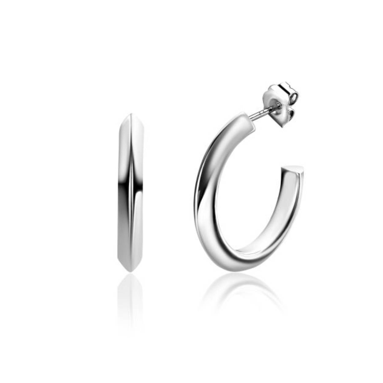 ZINZI zilveren halve oorringen 20mm grootte en 3mm buisdikte met stekers. De oorstekers zijn vervaardigd van eerste gehalte zilver (925) en extra gerodineerd.