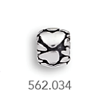 Bellini zilveren bedel met hartjes. . Bellini biedt een ruime collectie kleine zilveren beads aan (925 zilver). Stel je eigen armband samen en kies je favoriete beads zoals een dolfijn, hondepoot, cupcake of klavertje 4. Met een gekleurde stopper houd je de Bellini beads mooi op hun plek. Elk seizoen introduceert Bellini weer nieuwe vrolijke en kleurrijke beads. Alle Bellini kindersieraden worden geleverd in het bijbehorende roze buideltje en zijn een perfect cadeau voor een verjaardag, zwemdiploma, communie of andere feestelijke gelegenheid. 