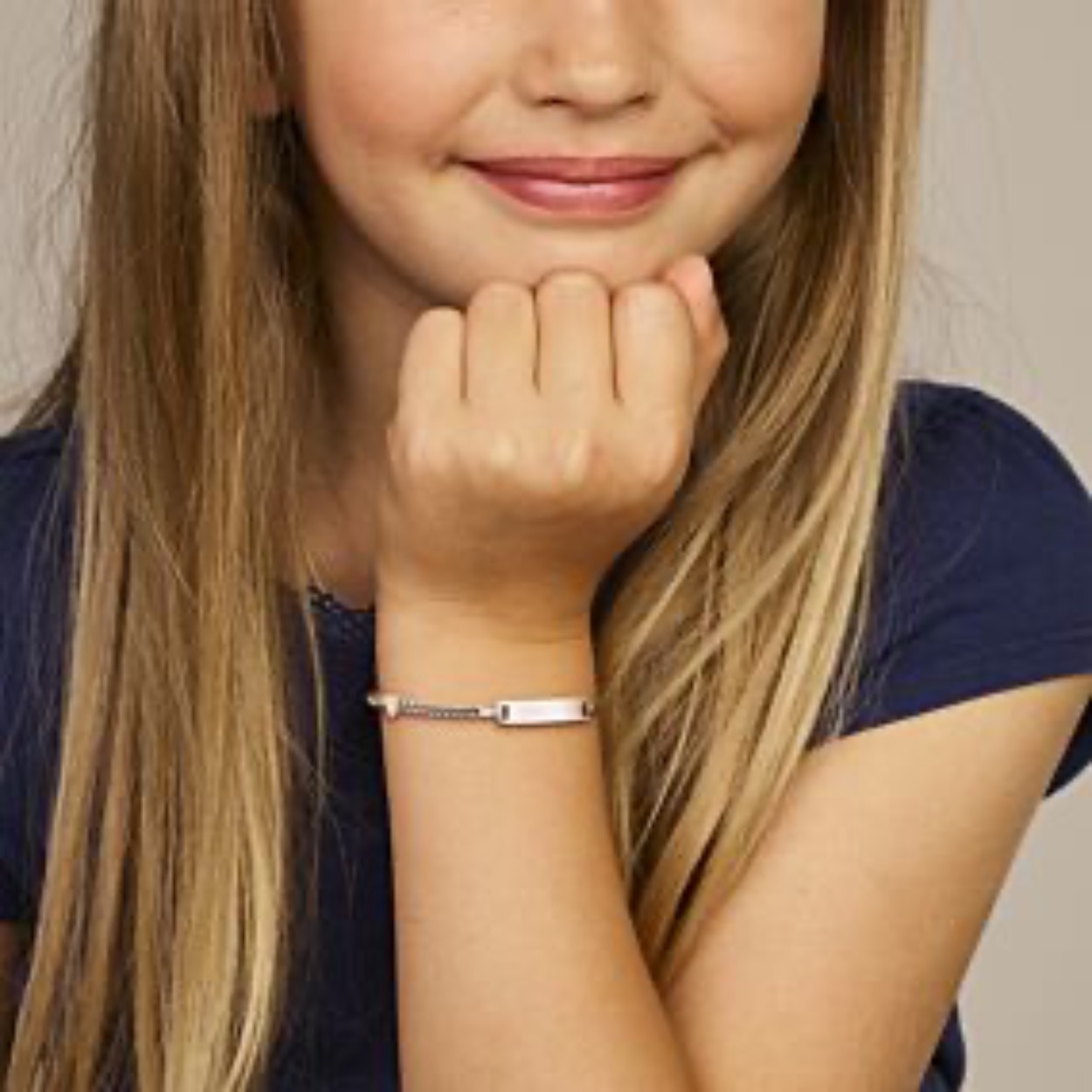 Uniekenummer serie: VR1327371
Doelgroep: kinderen

Breedte: 4.2
Kortste lengte: 9
Langste lengte: 11

