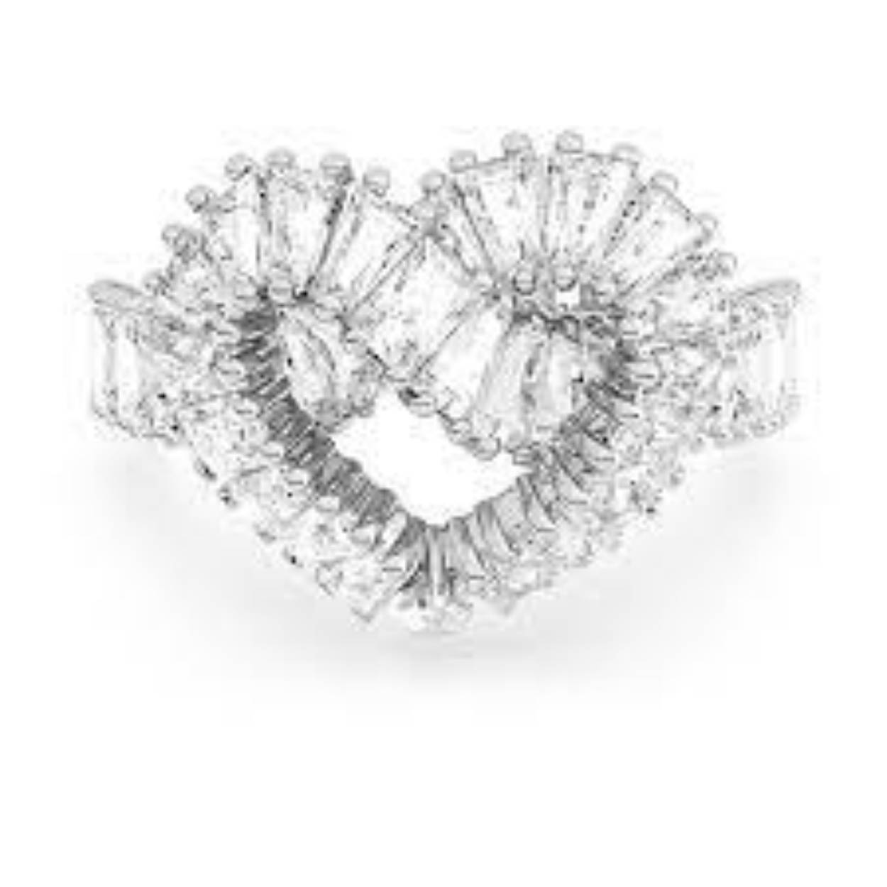 Deze Matrix-ring is samengeweven tot een uitzonderlijke hartvorm en straalt een positieve elegantie uit. Het vakmanschap begint met het ontwerp met rhodium toplaag, dat is voorzien van verschillende heldere stenen met diverse slijpvormen, waaronder baguette, tapered baguette en kite. Het resultaat is sensationeel. Kies dit sieraad om uw passie voor schoonheid te laten zien of geef het cadeau aan een dierbare.