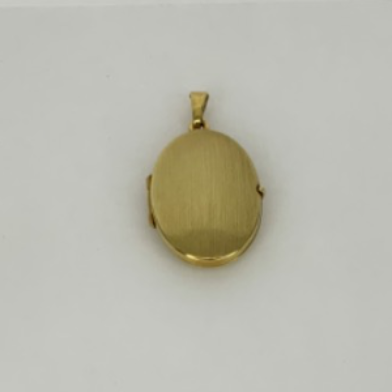 Gouden medaillon mat/glans ovaal
