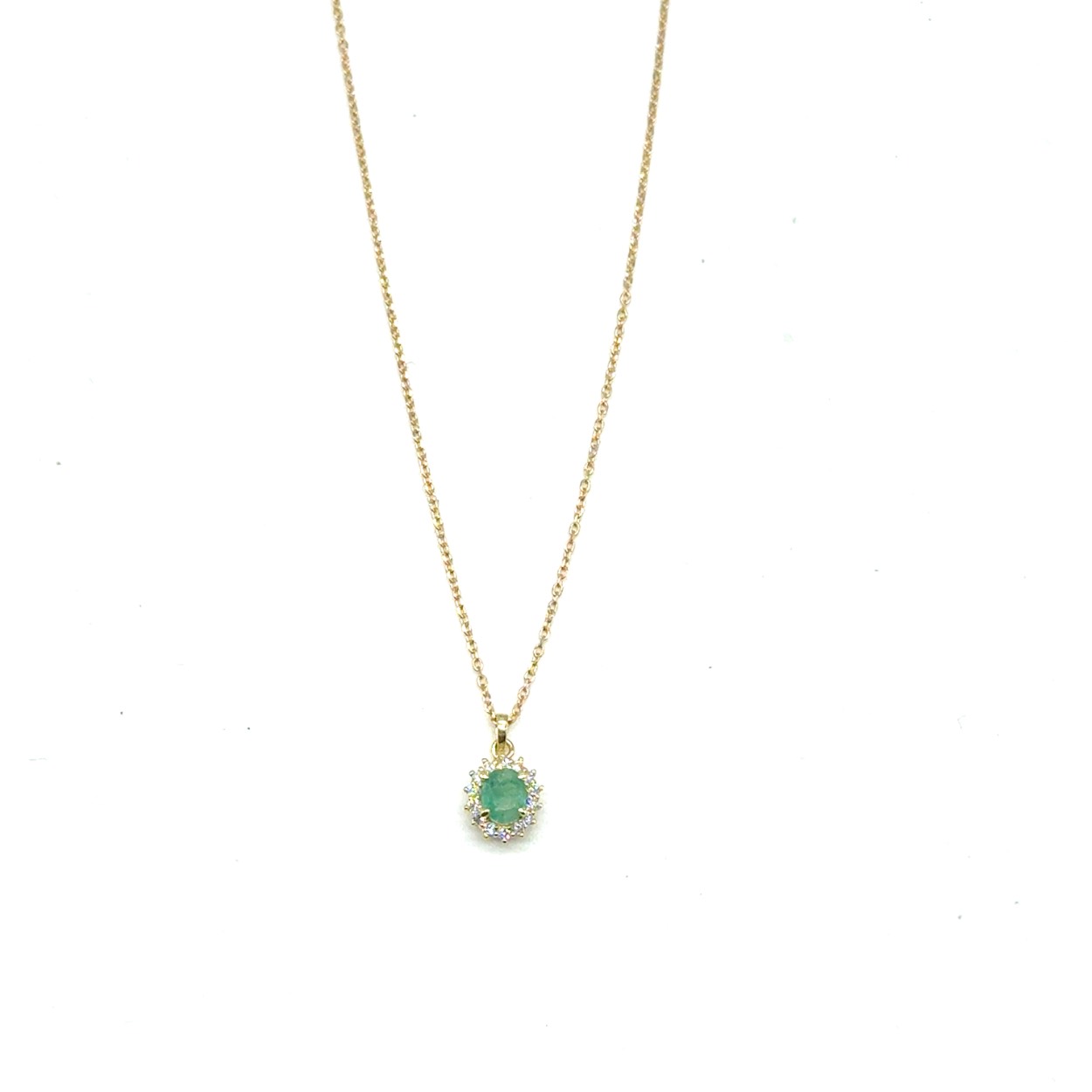14k geelgouden diamanten ketting met een natuur smaragd steen. 
