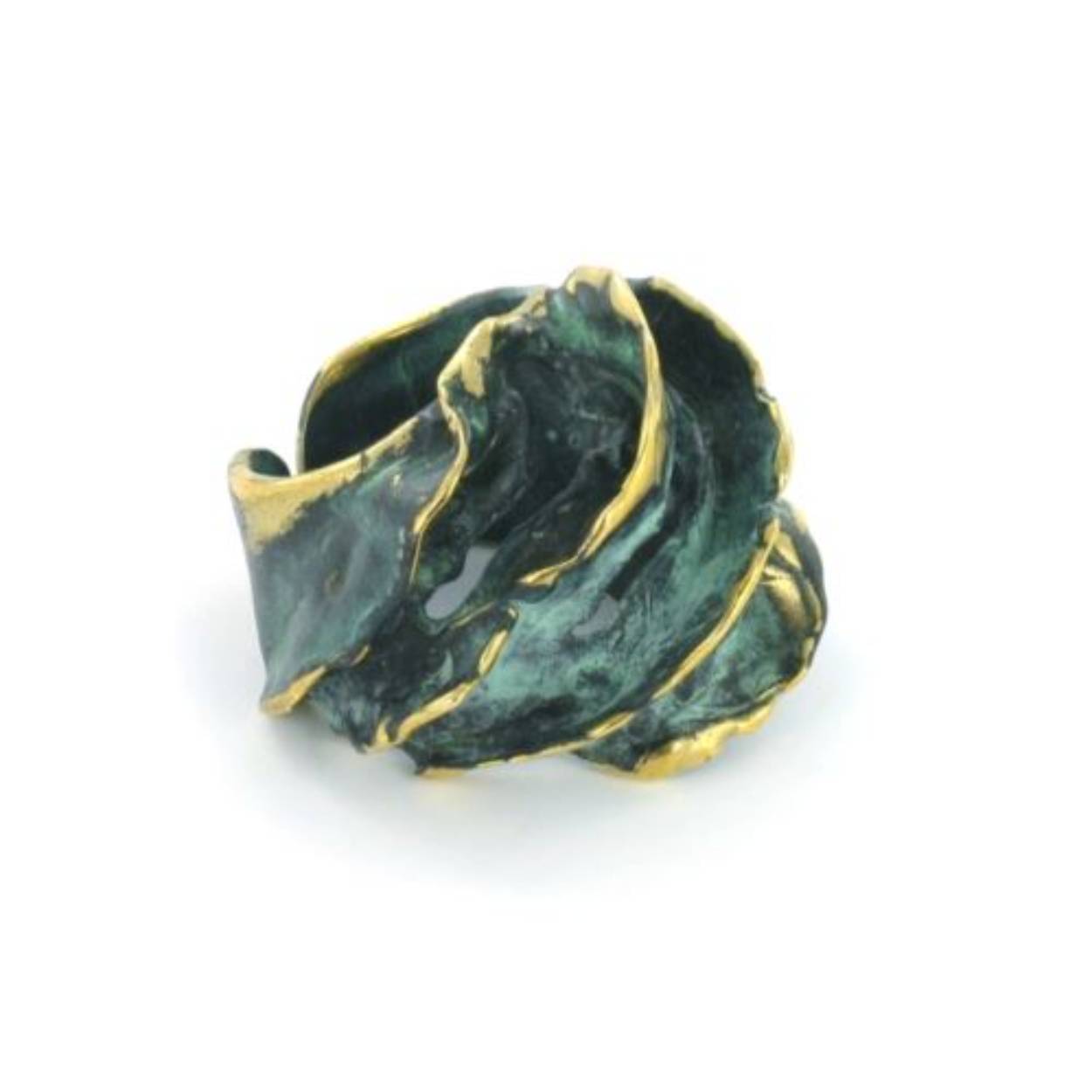 Fili Plaza hanger brons, blauw, groen

Met een sieraad van Fili Plaza ben je in het bezit van een uniek kunstwerk,ontworpen en vervaardigd in Barcelona, de stad van de kunstenaars. Elk meesterstuk is met de hand in brons gegoten, net als een sculptuur van een 
beeldhouwer.