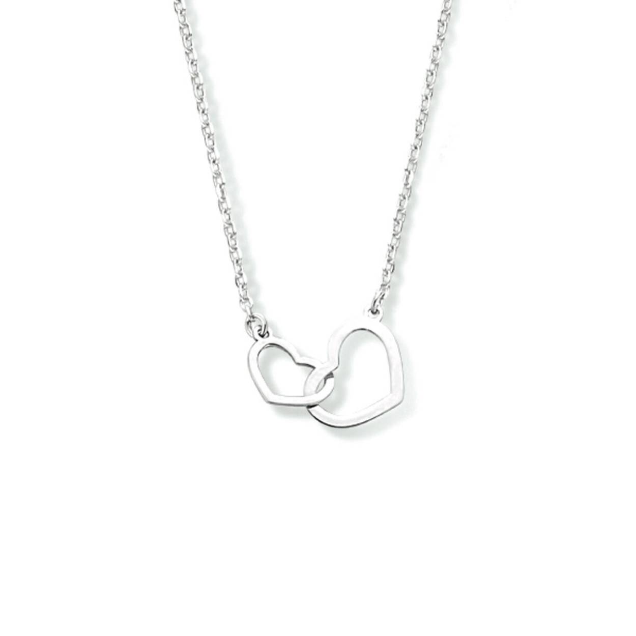 Gerhodineerd 925 zilveren collier uitgevoerd met twee hartjes. Het collier heeft een draaglengte van 40cm met een extensie van 4cm. De hartjes hebben een afmeting van 7x10mm en 9x13mm. De schakelbreedte is 1.3mm.
