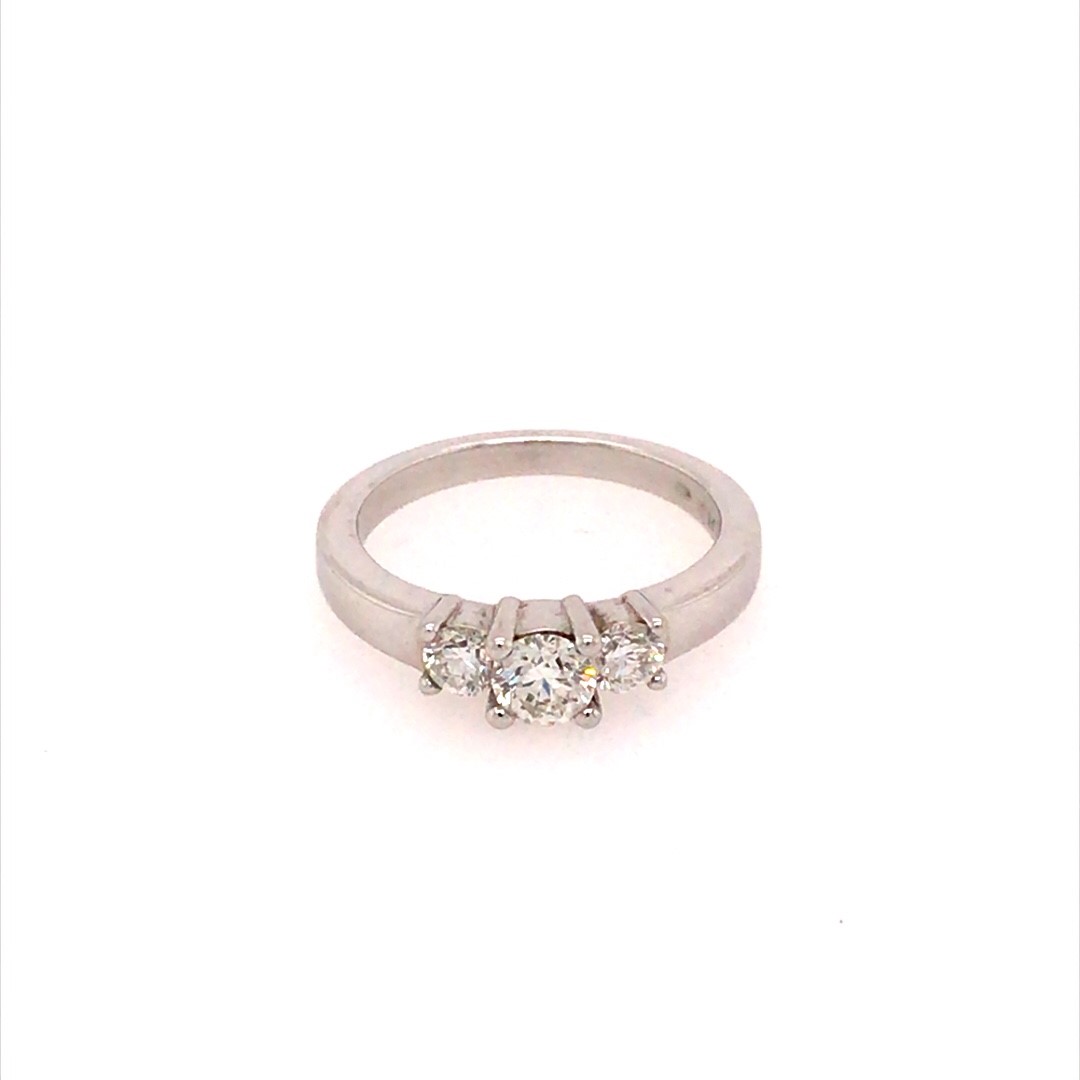 Rivoir 14krt witgouden ring met diamant
