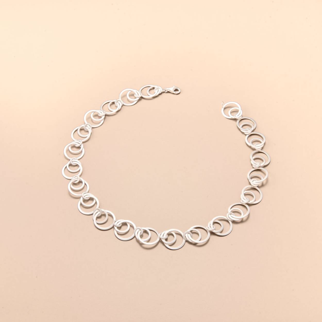 Sterling zilver 925 / verguld gegalvaniseerd, aanslagvrij. Lengte 43 cm