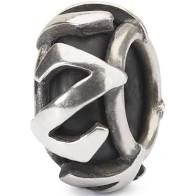 Dit is een kraal van Trollbeads met de naam: Z Stopper. Deze kraal is gemaakt van sterling zilver.