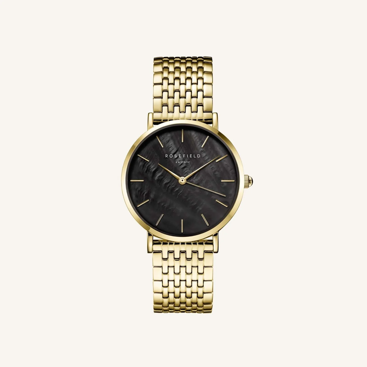 Het design van The Upper East Side laat zich inspireren door de iconische bravoure van New York. Het goudglanzende horloge met roestvrij stalen schakelband geeft je direct een luxe, moderne look.