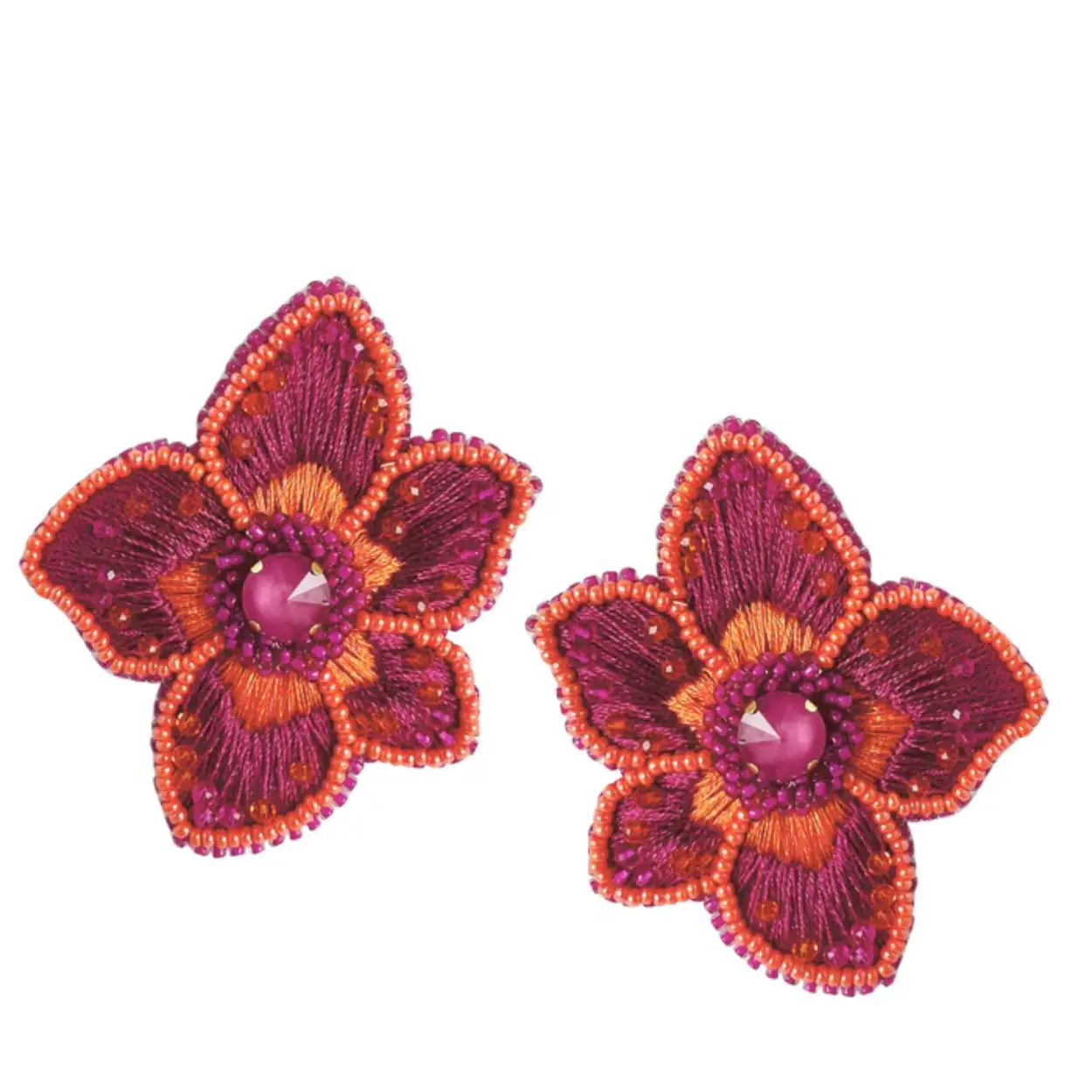 Bij Paulie Pocket houden ze van statement pieces! De Paradise Earrings zijn toch wel de key piece oorbellen van de nieuwste Flowers and Butterflies Collection. Deze prachtige oorbellen bevatten veel handwerk en worden met veel passie en liefde gemaakt in het atelier in Colombia. 
Lengte oorbel: 7 cm
Breedte oorbel: 6 cm
Gewicht: 8 gram per oorbel