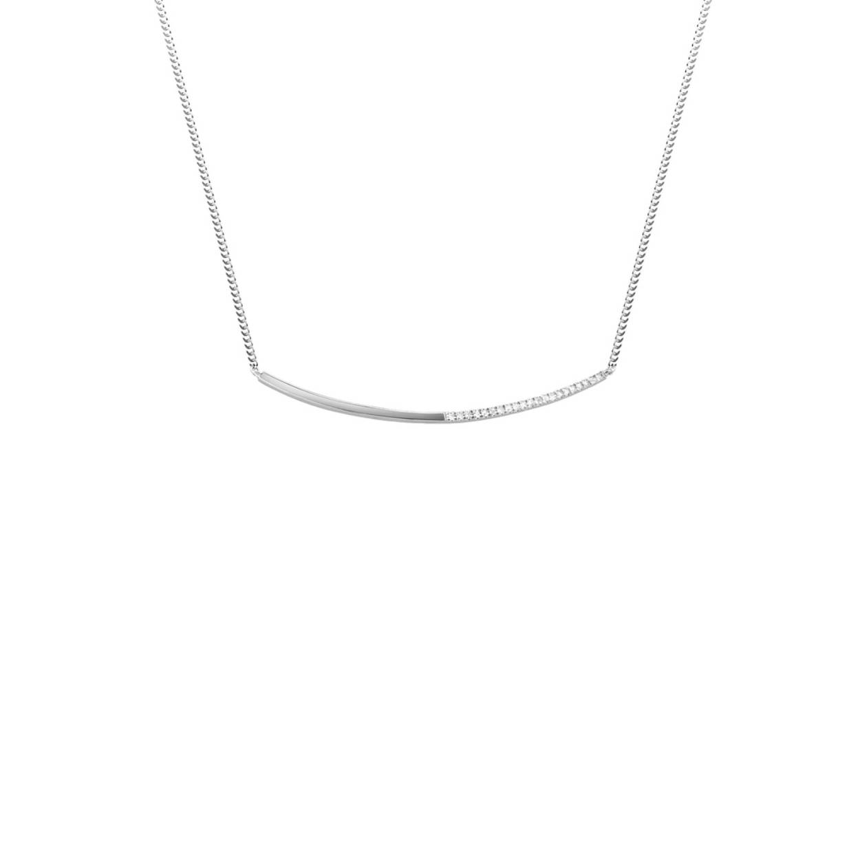 Eenvoudig ontwerp en 21x zwierige diamanten om te voldoen aan uw behoefte aan dagelijkse benodigdheden. Gemaakt in sterling zilver.