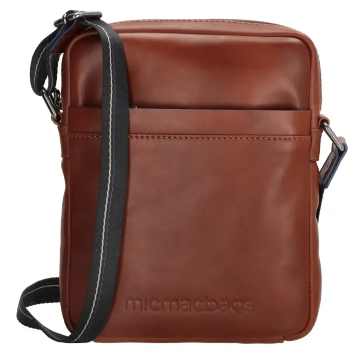 Met deze schoudertas ben je van alle gemakken voorzien. Hij is afkomstig uit de Le Mans collectie van Micmacbags. Je draagt hem aan de verstelbare, unieke schouderband. Zo zit de tas veilig om je heen als een gordel. Het hoofdvak sluit met een rits en de voorzijde van de tas bevat ook een opbergvak met ritssluiting. Ga jij zo op pad?

De collectie van Micmacbags ontstaan niet zo maar. De collecties beginnen allemaal bij een inspiratiebron. We laten ons het liefst inspireren door landen en culturen. De tassen zijn gemaakt voor de dagelijkse avonturen, groot of klein. 

De eigenschappen van de schoudertas zijn: 

Verstelbare schouderband
Hoofdvak met ritssluiting