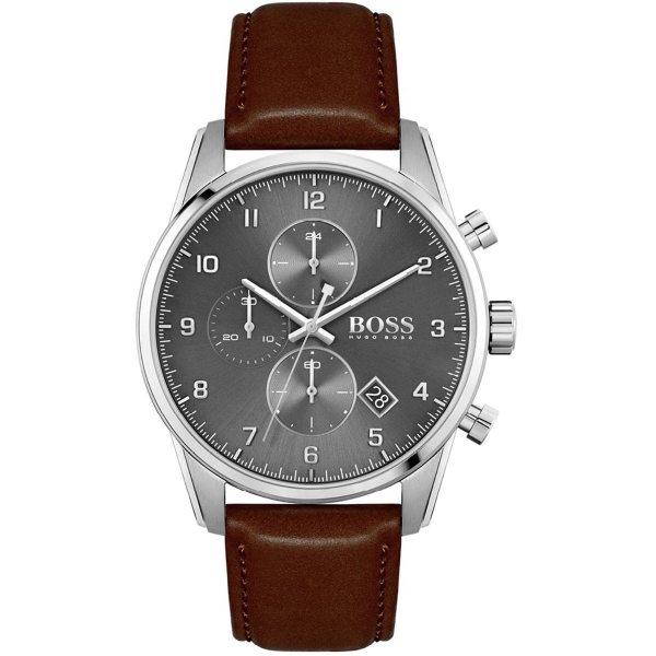 Het BOSS HB1513787 Skymaster chronograaf herenhorloge biedt jou meer dan je denkt. Dit sterke herenmodel is gemaakt van edelstaal en heeft een kast van 44 millimeter. De donkere lederen armband beweegt soepel mee en sluit met een gespsluiting. Perfect om te dragen naar het werk en in je vrije tijd. De stijlvolle grijze wijzerplaat toont tijd, 24 uur klok en datum onder mineraalglas. Het functionele sieraad is uitgebreid met een stopwatchfunctie. Een polssieraad om mee te pronken, dat is duidelijk.