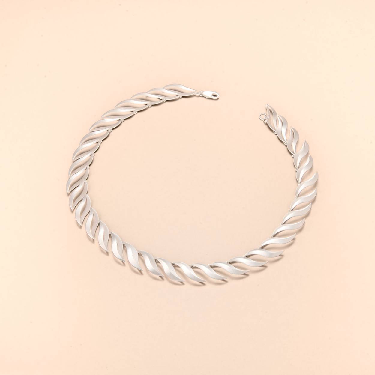 Sterling zilver 925 mat, galvanisch beschermd tegen aanslag, lengte: 44 cm