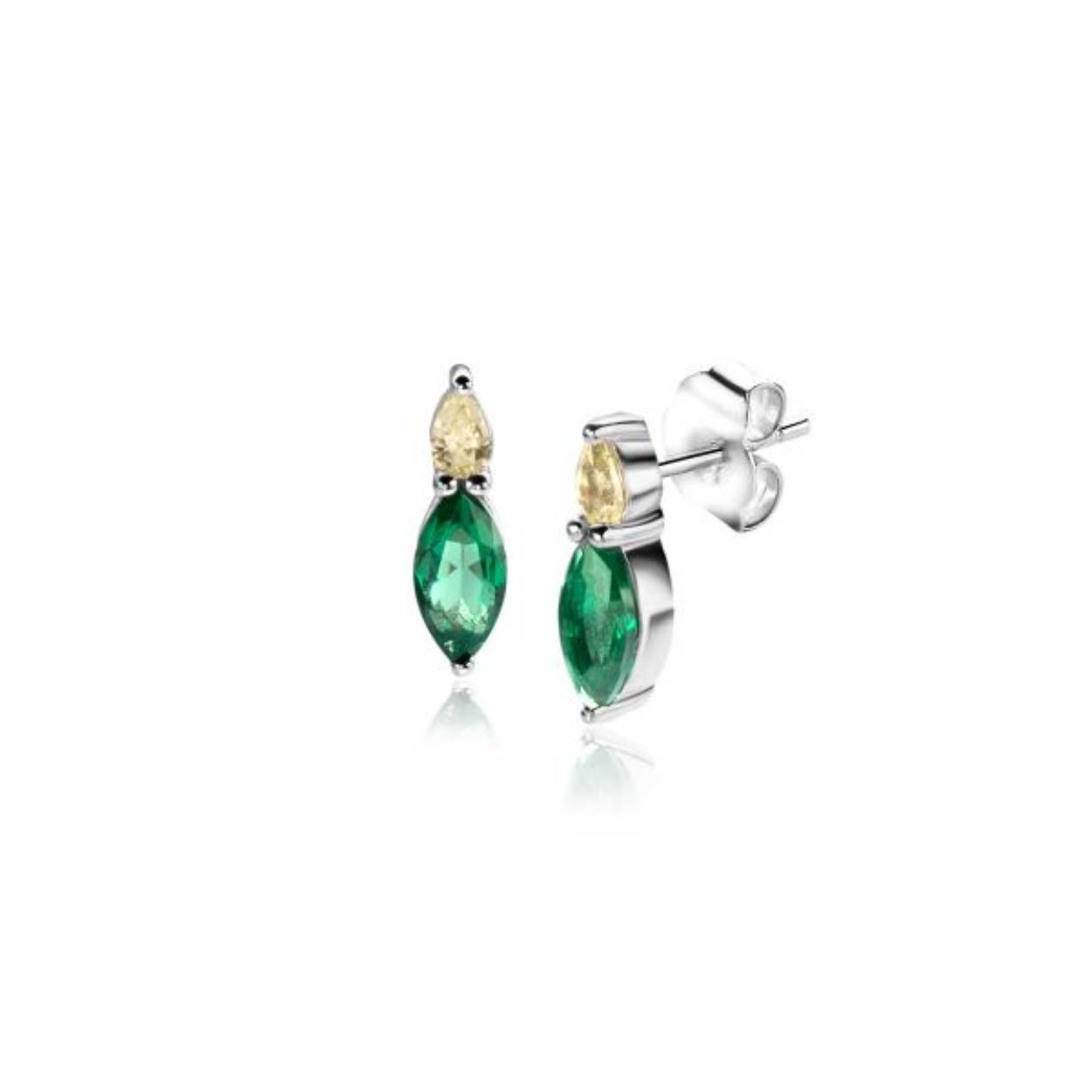 ZINZI zilveren oorknopjes 10mm, bezet met een groene en gele ovale zirconia. Deze schitterende oorknopjes zijn vervaardigd van eerste gehalte zilver (925) en voorzien van een extra rodiumlaag voor een langdurige glans.