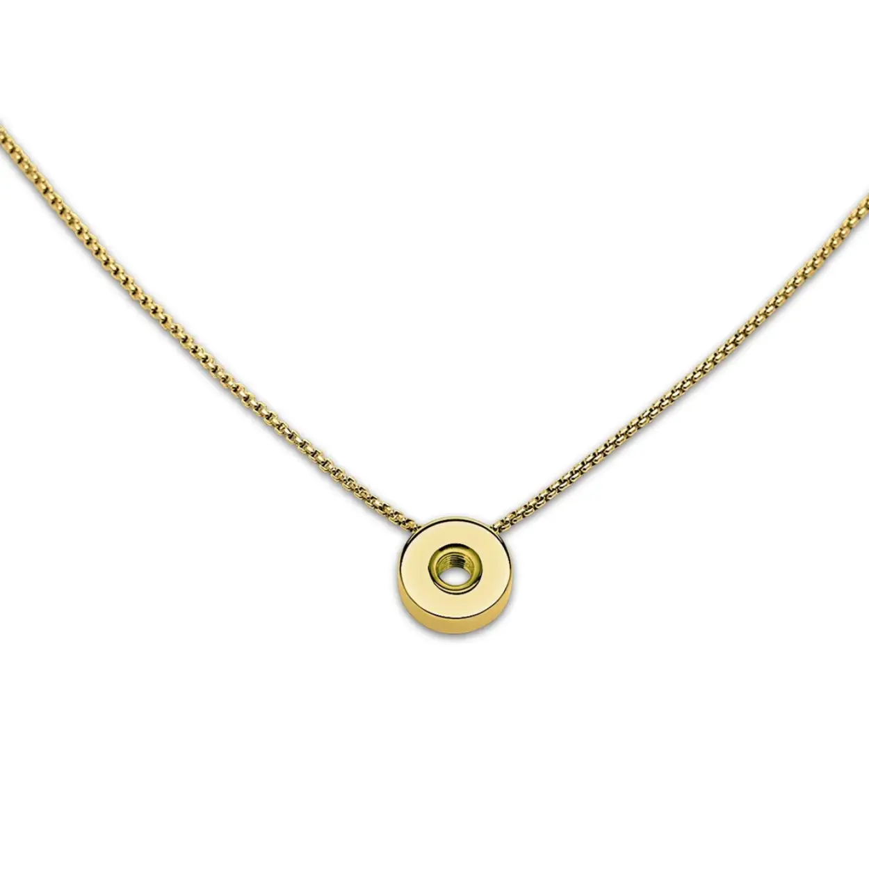 De Melano Vivid Vayla ketting is een collier en hanger in één. Dit basissieraad heeft een mooi vlak design, waardoor het een must-have voor élke vrouw is. Style de ketting op jouw manier, met een subtiel steentje of layer deze ketting juist met uitgesproken steentjes! De Vayla ketting kan gedragen worden in een lengte van 44 tot 48 cm en is verkrijgbaar in een zilver-, rose goud- of goudkleurige plating.