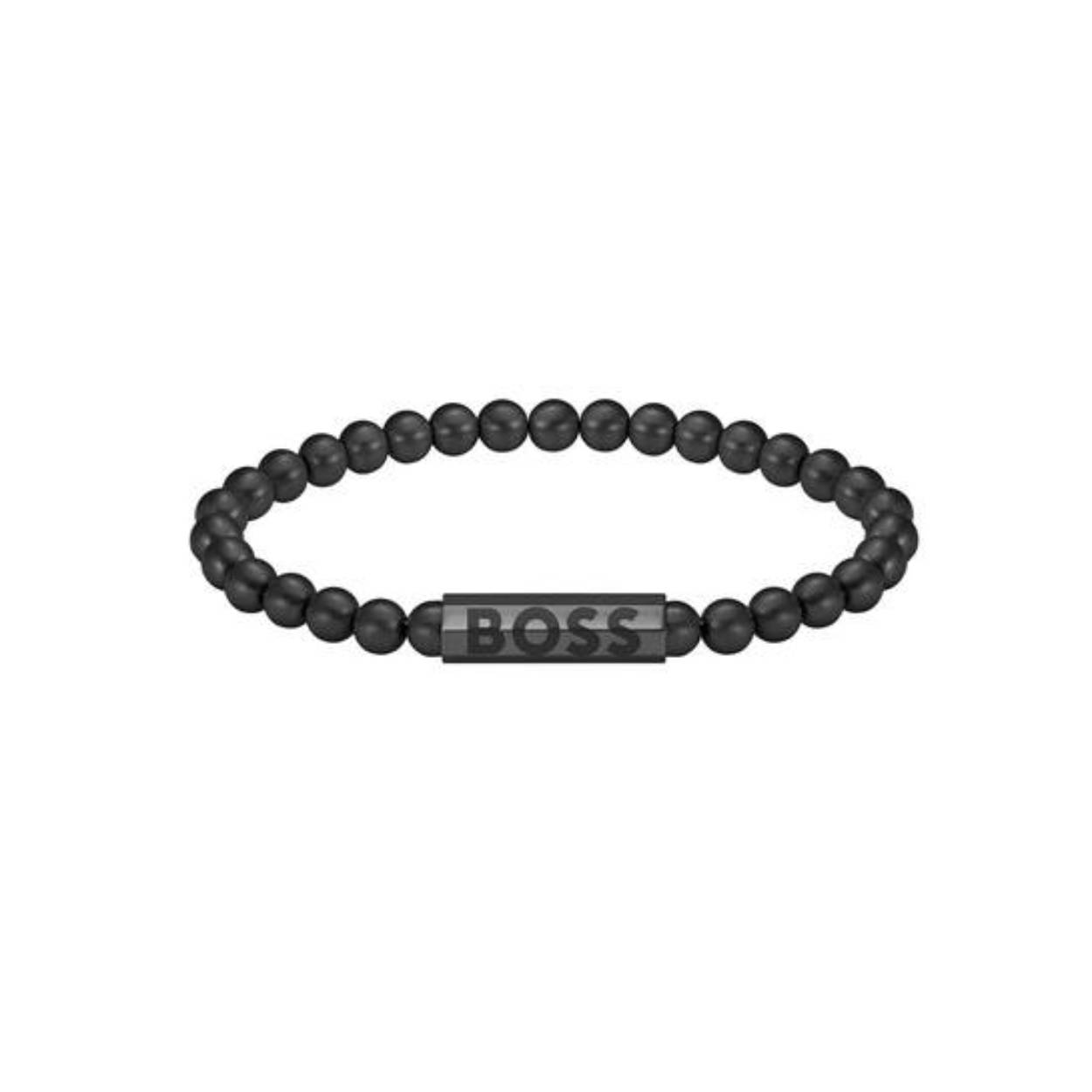 BOSS JEWELS HBJ1580659M SPHERE METAL Mannen Armband 19cm
Deze armband van BOSS uit de SPHERE METAL serie met artikelnr. HBJ1580659M is een stoer sieraad voor de echte BOSS klant. De stalen zwarte armband is voorzien van bolletjes en sluit met een magneetsluiting. In het midden van de armband zit een zwarte tussenschakel die goed opvalt in het geheel. Op de schakel staat het BOSS logo gegraveerd. De armband heeft een lengte van 19cm en is goed te combineren met andere sieraden van BOSS. 

Het merk:
HUGO BOSS is afgestemd op levensstijlen waar het gaat om kwaliteit en precisie. Het wereldwijde fashionlabel is verdeeld in twee merken: BOSS en HUGO. Het merk BOSS biedt geavanceerde, moderne horloges gericht op kwaliteit en design om een onberispelijke look te creëren – of het nu zakelijk, casual of sportief is. Ontdek de nieuwe horlogecollectie die bewijst dat details echt het verschil maken.

Specificaties:
- Artikelnr: HBJ1580659M
- Bolletjes armband
- Materiaal: Staal
- Zwart
- Lengte: 19cm
