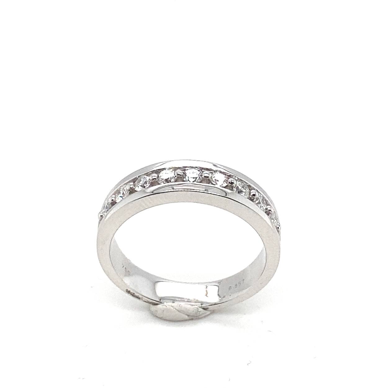 witgouden ring met 0.45ct briljant