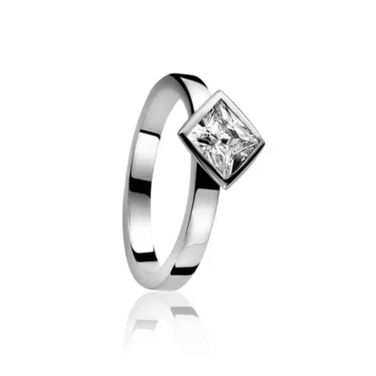 ZINZI zilveren ring met in het midden een ruitje met een zirconia.
