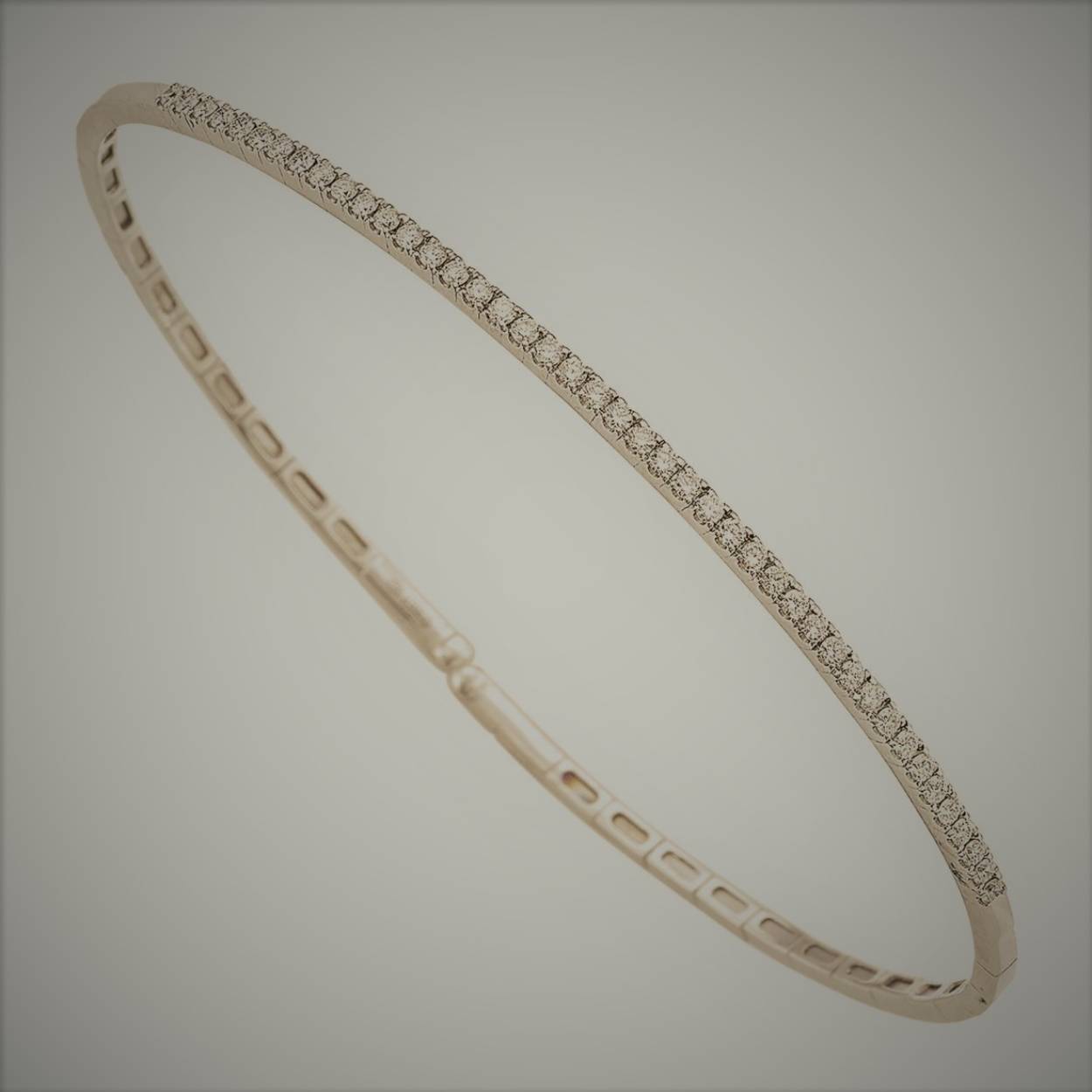 18k geelgouden flex bangle met diamant