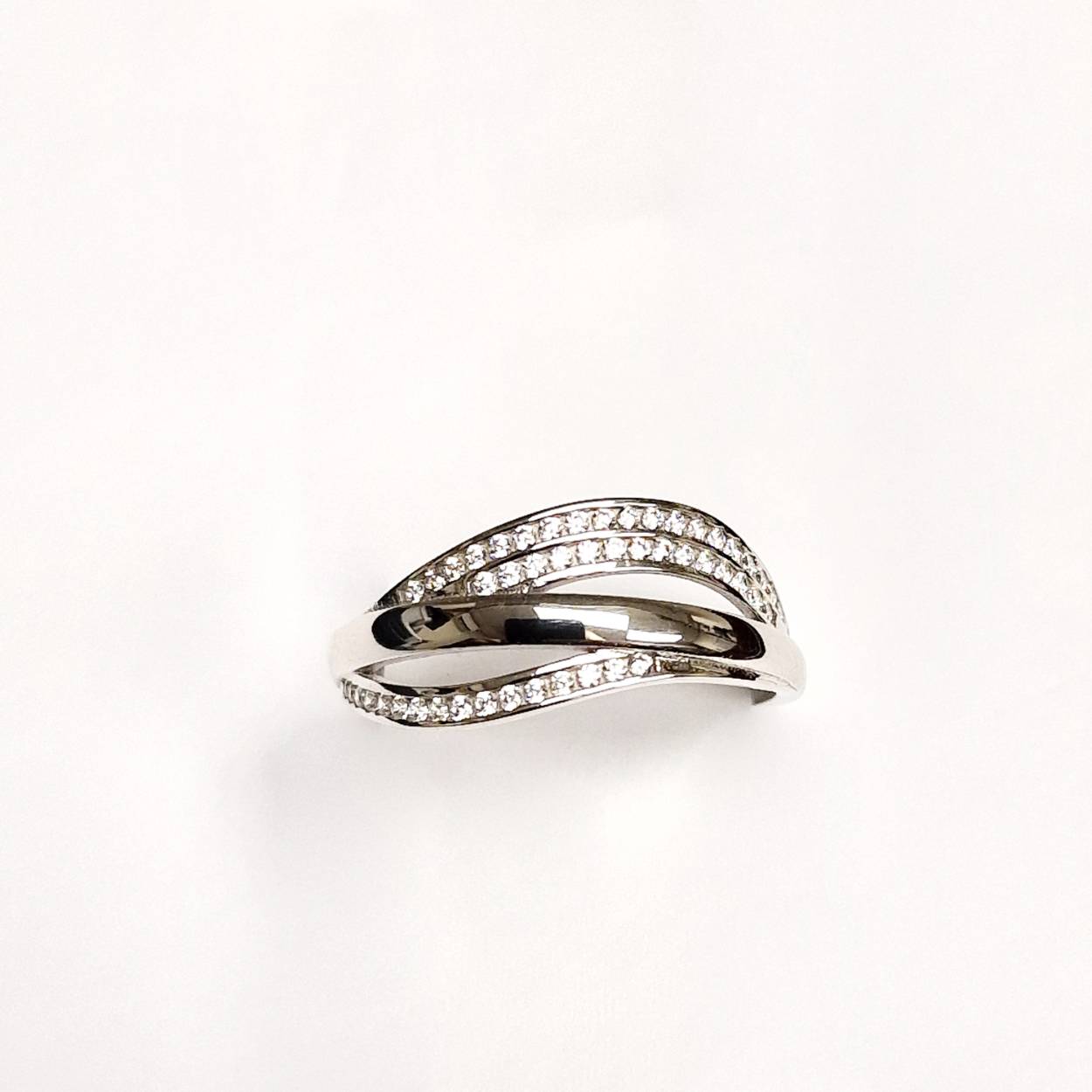 Wit gouden ring met zirkonia