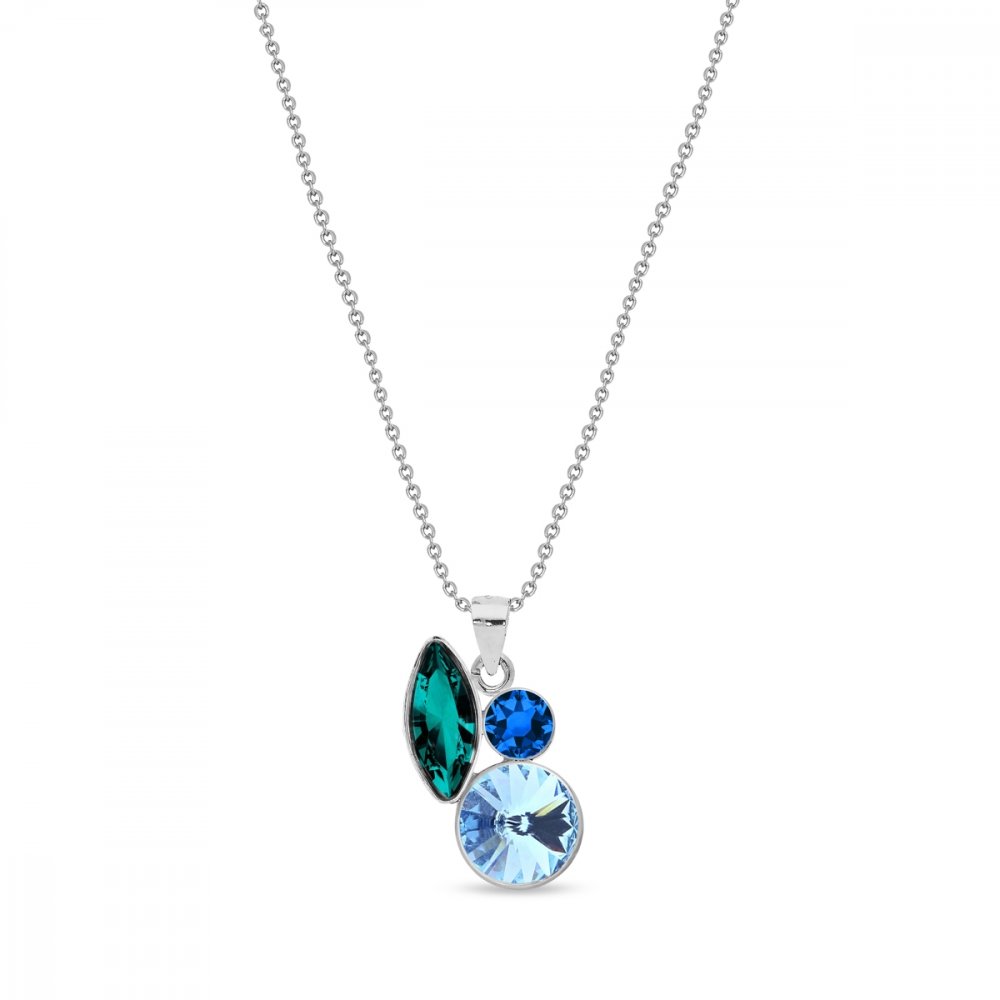 De indrukwekkende Artesia Fine ketting is versierd met exclusieve Swarovski Elements-kristallen, gezet in gerhodineerd zilver. Bij elke beweging gloeit de ketting met reflecties van licht.

De Swarovski Elements Artesia Fine ketting trekt gegarandeerd de aandacht van je omgeving en is geschikt voor bijvoorbeeld eenvoudige cocktailjurken, maar ook voor een minder formele outfit. De ketting zal prachtig opvallen in je nek en zal je look uniek en sprankelend maken.
