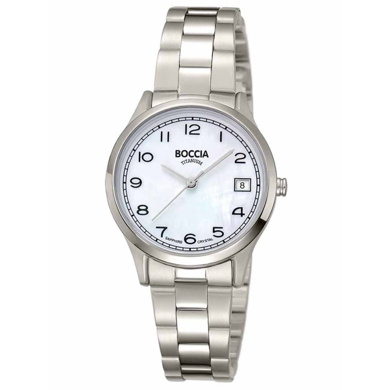 Boccia Titanium 3324-01
Dit dameshorloge van Boccia Titanium heeft een nette uitstraling. De zilverkleurige titanium horlogekast zorgt voor een stijlvolle look en de witte wijzerplaat maakt het horloge klassiek. Het horloge heeft een ronde kast met een diameter van 28mm, een datum, een mineraalglas, en is 5ATM. Combineer dit prachtige exemplaar met de andere sieraden van Boccia Titanium voor een complete look. Aan de titanium kast zit een matte titanium schakelband. 

HET MERK
Boccia Titanium is het titanium merk van Nederland, dat zijn oorsprong in Duitsland vindt en is opgericht in het jaar 1992. Ontwikkeld door internationale ontwerpers. Alle titanium componenten van de BOCCIA TITANIUM collectie zijn gemaakt van 99,7% puur titanium; het bijzondere materiaal. Het is licht in gewicht, neemt de temperatuur van de huid aan en is zeer huidvriendelijk. Bovendien is het corrosie- en temperatuurbestendig.

SPECIFICATIES
- Mineraalglas
- Ronde titanium horlogekast, Ø 31mm
- Titanium schakelband
- Witte wijzerplaat
- 5ATM (Regen- & spatwaterdicht)
