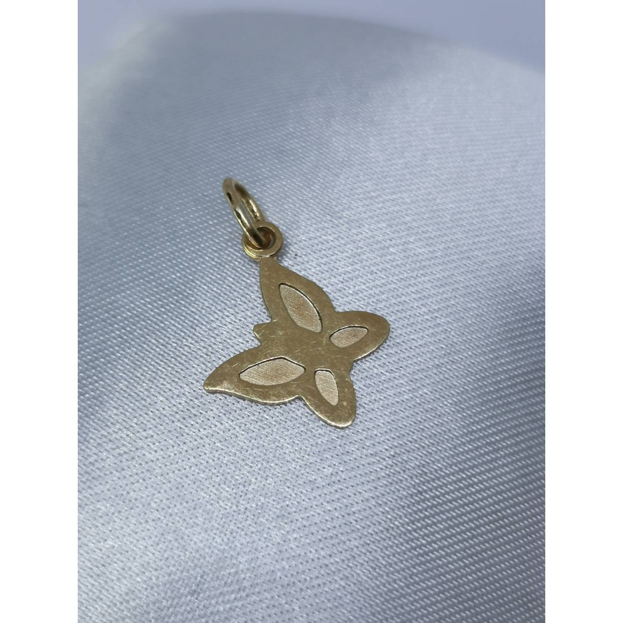 18 Karaat geel gouden hanger vlinder mat/glans