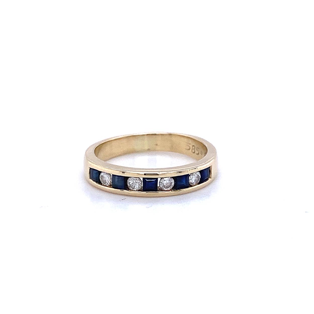 14kt gouden ring met 0,16ct briljant en saffier