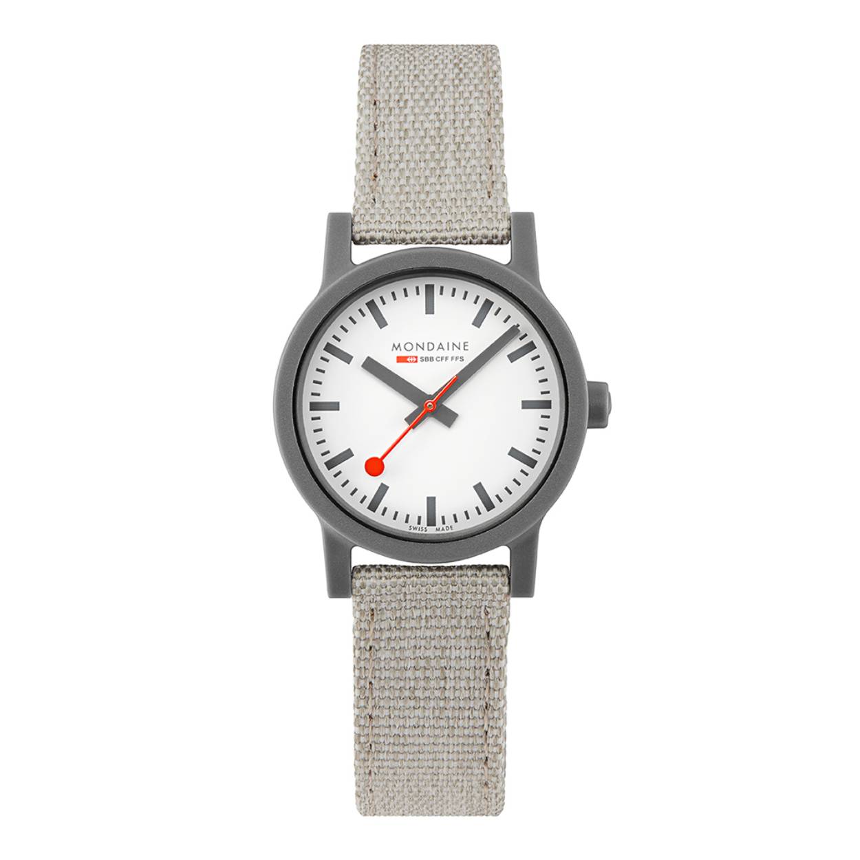 Mondaine - MS1.32111.LH - Essence
Mondaine combineert design met duurzaamheid. De essence collectie is ont�wikkeld met milieuvriendelijke materialen; Ricinusolie voor de horlogekast, rubber voor de horlogeband en gerecyclede PET-flessen voor 
horlogebanden en verpakking. Maar liefst 71% van het horloge is geproduceerd met behulp van gerecyclede materialen. Dit horloge uit de essence collectie met licht grijze band zorgt voor een frisse en elegante look.

HET MERK
The Official Swiss Railway Watch. Gebaseerd op de officiele stationsklok van de Zwitserse spoorwegen, is 30 jaar geleden de horlogelijn onder het merk Mondaine opgezet. Zwitserse kwaliteitsuurwerken, net zo punctueel als de Zwitserse treinen. Een echte design klassieker met een unieke wijzerplaat, en de wereldberoemde rode secondewijzer met bolletje. Herkenbaar uit duizenden.

SPECIFICATIES
- Gehard mineraalglas
- Strakke ronde kastvorm, 32mm 
- Grijs uit olie/hars gewonnen uit zaden van de Ricinus communis L (wonderboom) horlogekast
- Witte wijzerplaat van de originele stationsklok
- Grijze horlogeband van kurk en gerecycled textiel
- Swiss Made