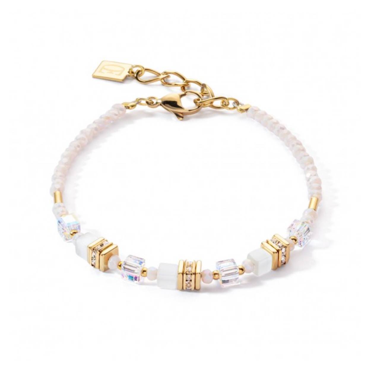 Een fijne armband in wit en goudkleurige details.
Handgemaakt in Duitsland en vervaardigd met Swarovski kristal, synthetisch tijgeroog, strass rondellen, geslepen glaskralen en verguld staal.